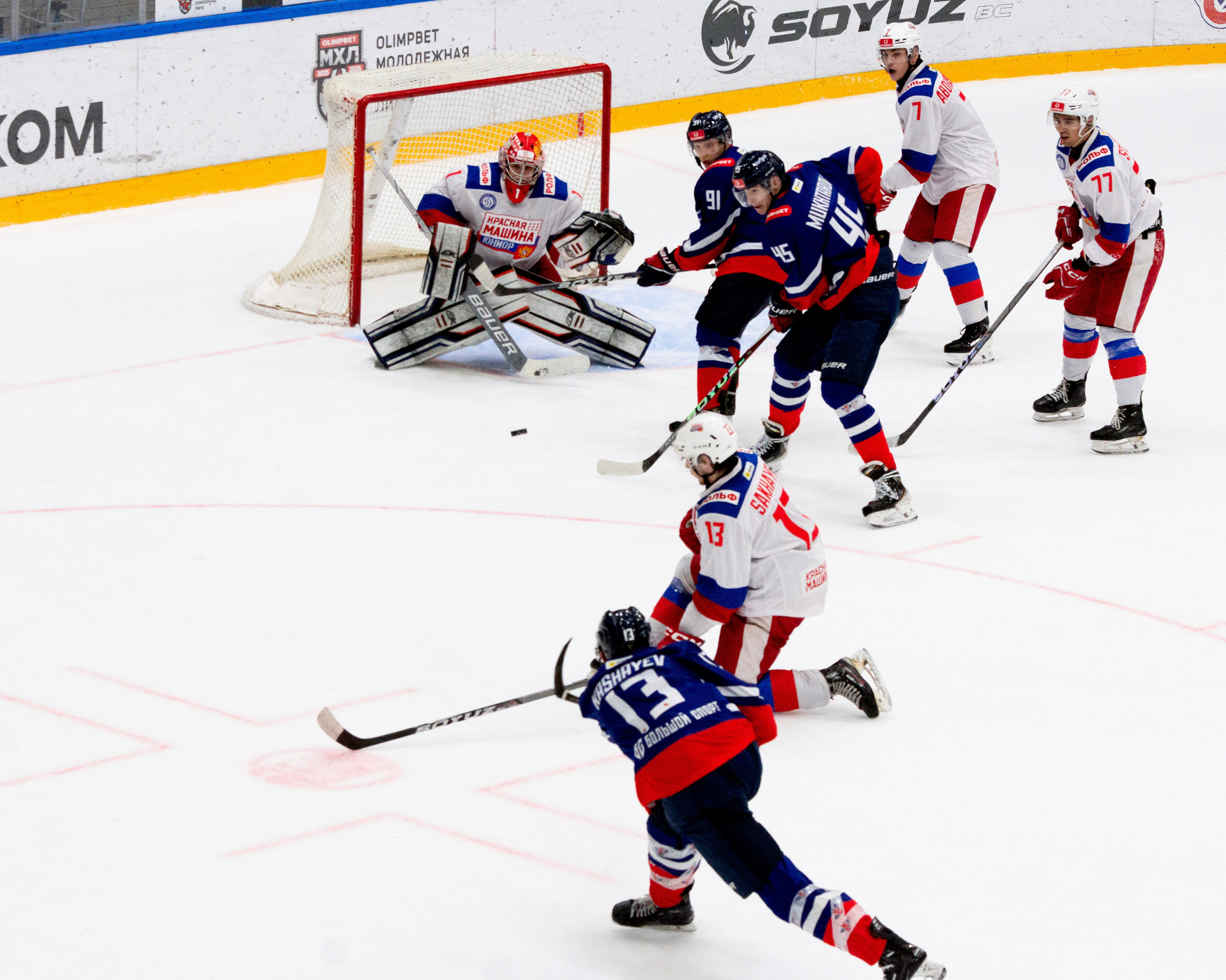 🏒 Крылья Советов — Красная Машина Юниор 28.11.2025. Фотограф Александр Махоткин