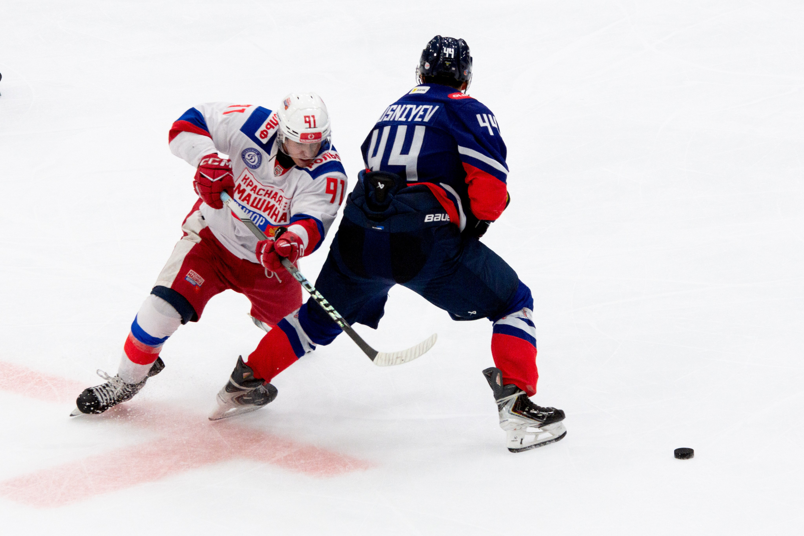 🏒 Крылья Советов — Красная Машина Юниор 28.11.2025. Фотограф Александр Махоткин