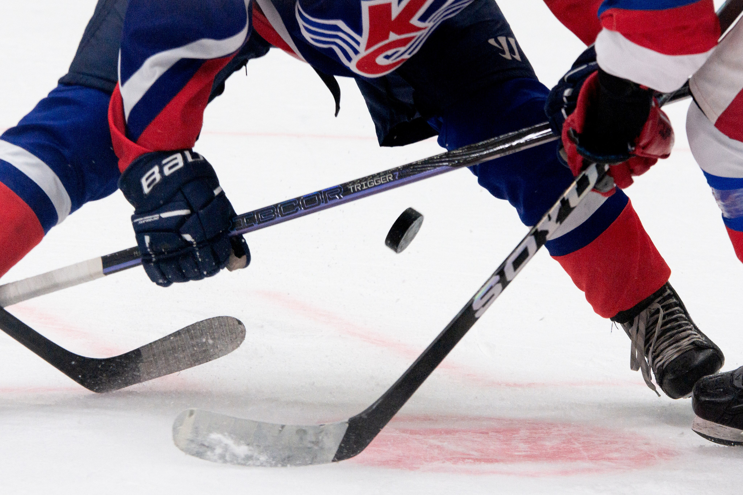 🏒 Крылья Советов — Красная Машина Юниор 28.11.2025. Фотограф Александр Махоткин