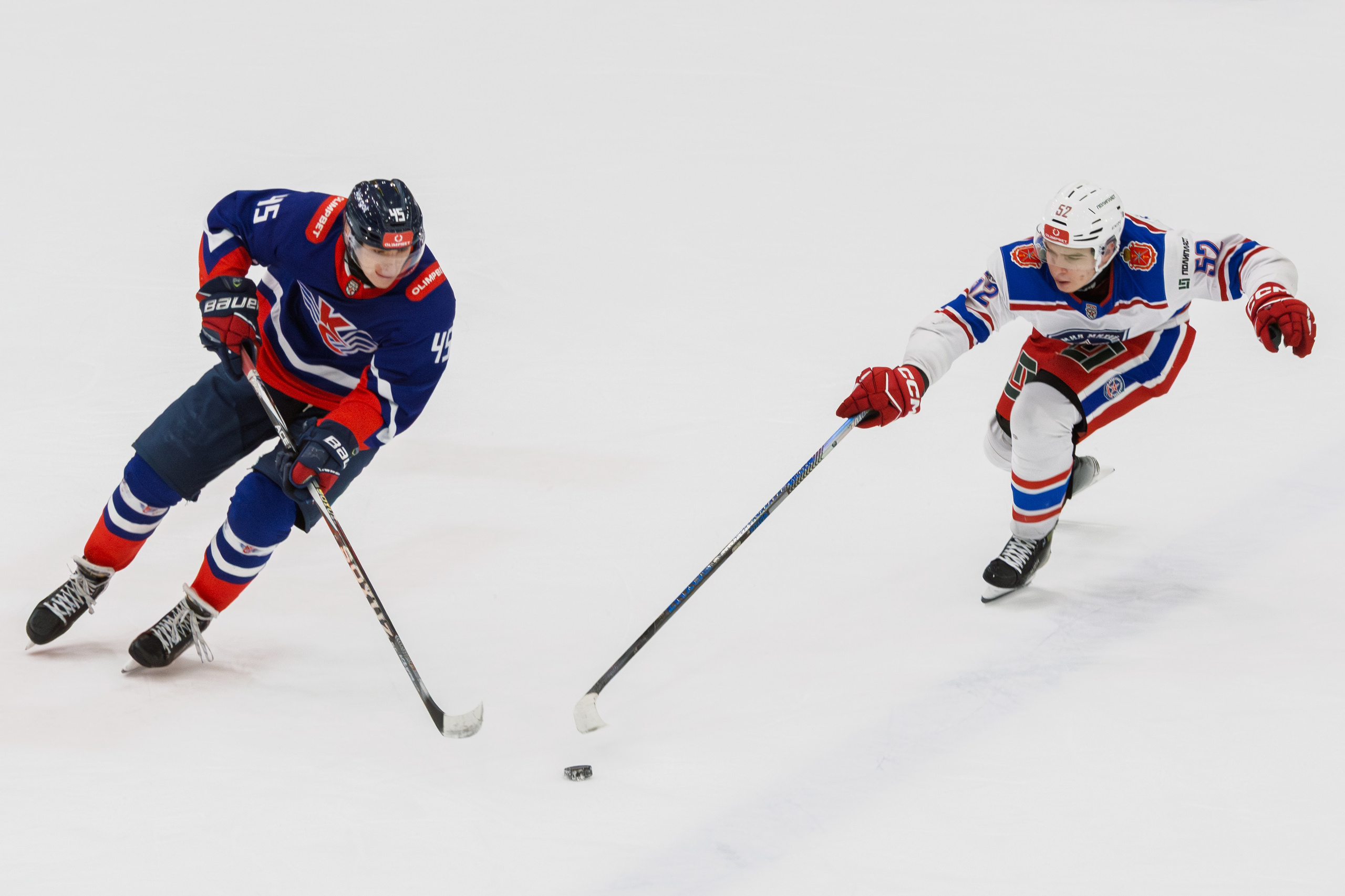 🏒 Крылья Советов — Академия Михайлова 28.12.2025. Фотограф Александр Махоткин