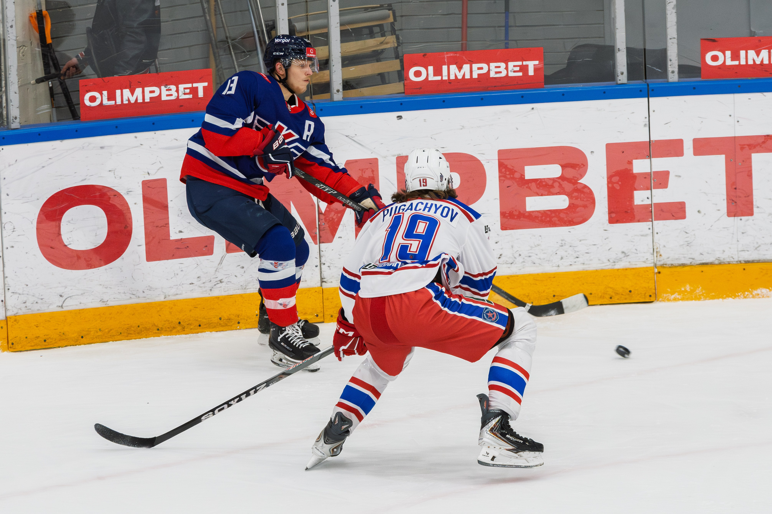 🏒 Крылья Советов — Академия Михайлова 28.12.2025. Фотограф Александр Махоткин