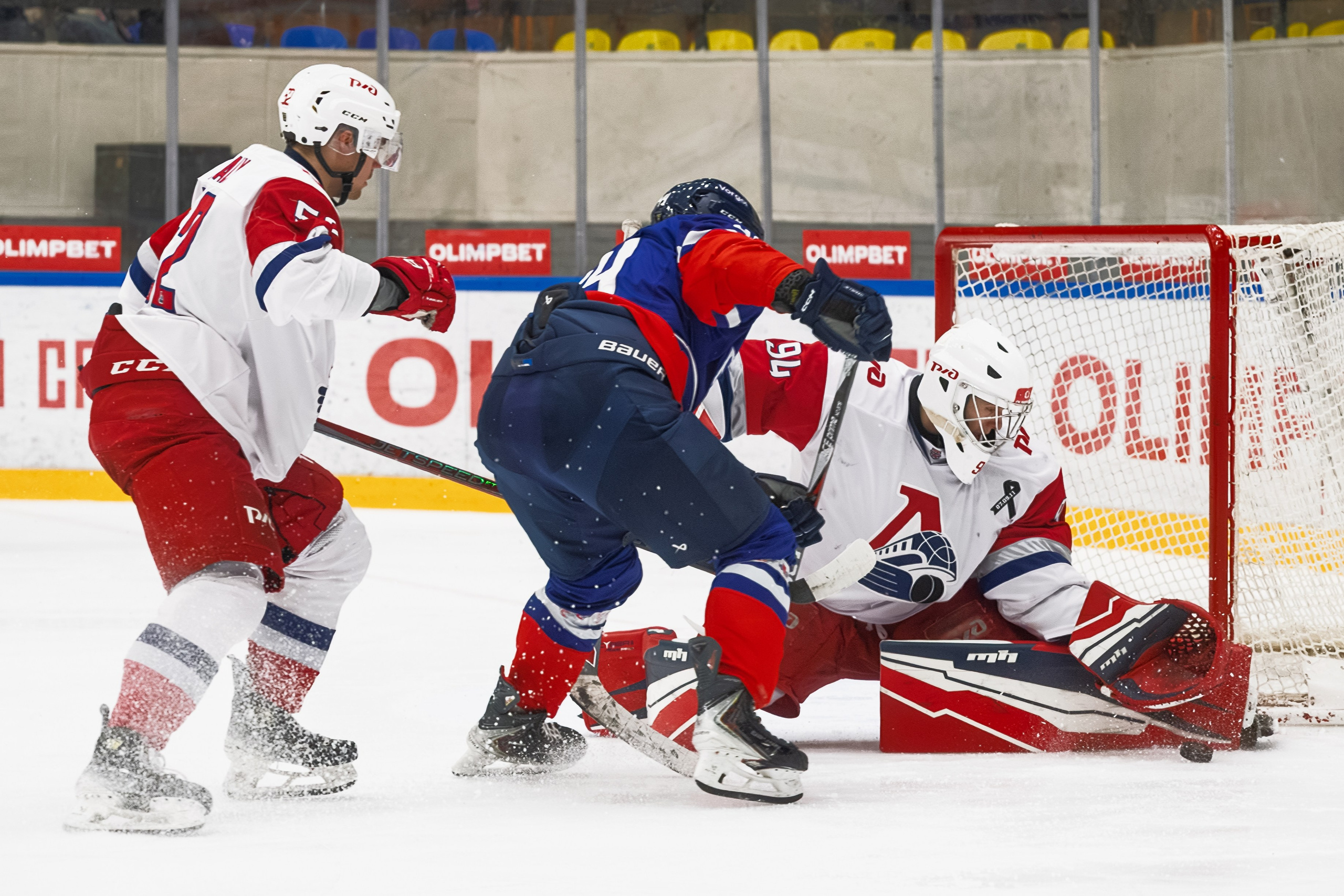 🏒 Крылья Советов — Локо Ярославль 01.02.2026. Фотограф Александр Махоткин