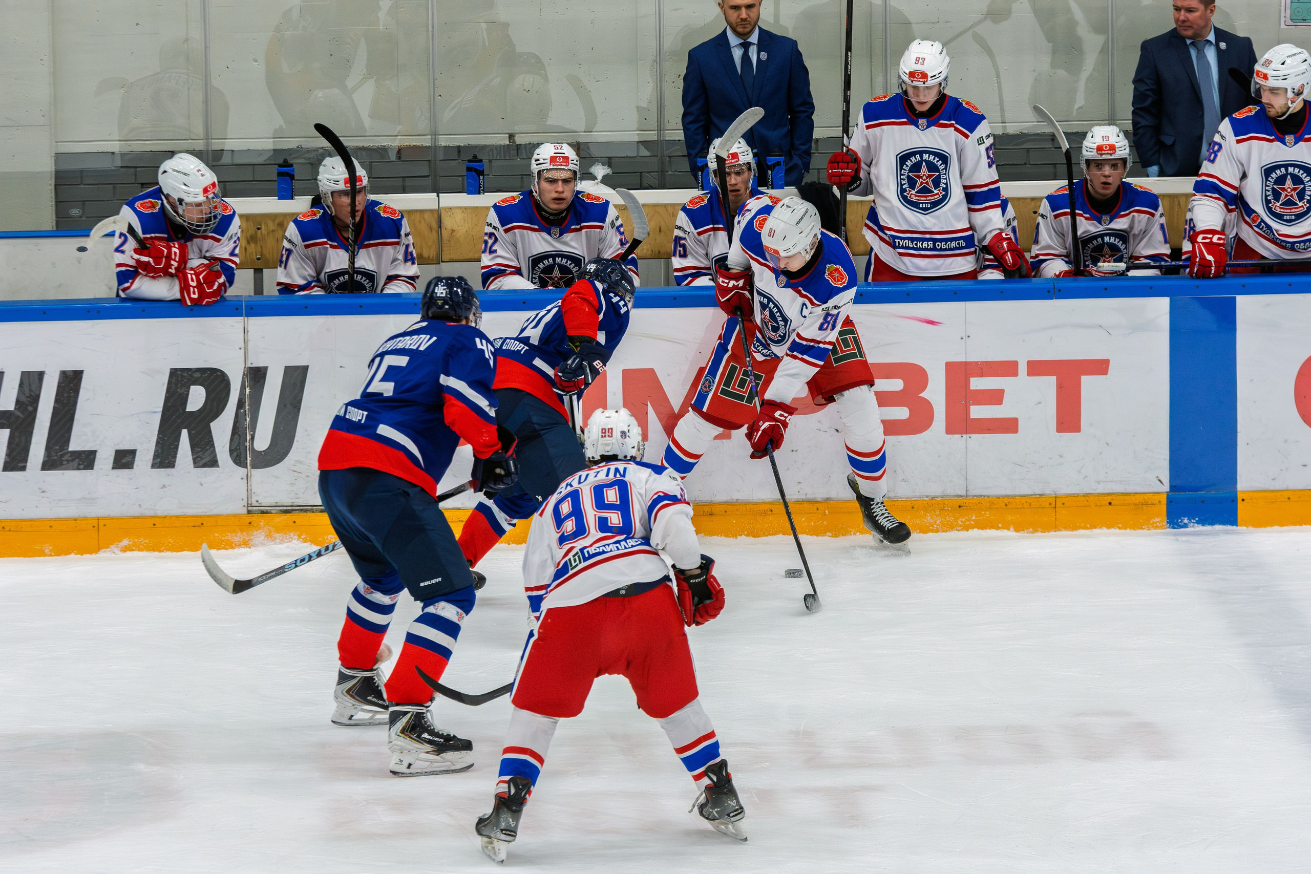 🏒 Крылья Советов — Академия Михайлова 28.12.2025. Фотограф Александр Махоткин