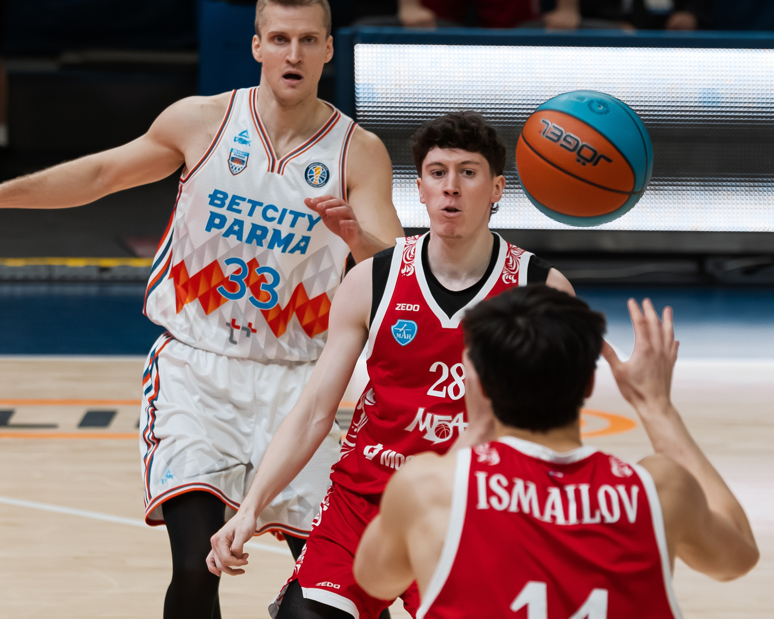 🏀 МБА-МАИ — БетСити Парма 13.01.2026. Фотограф Александр Махоткин