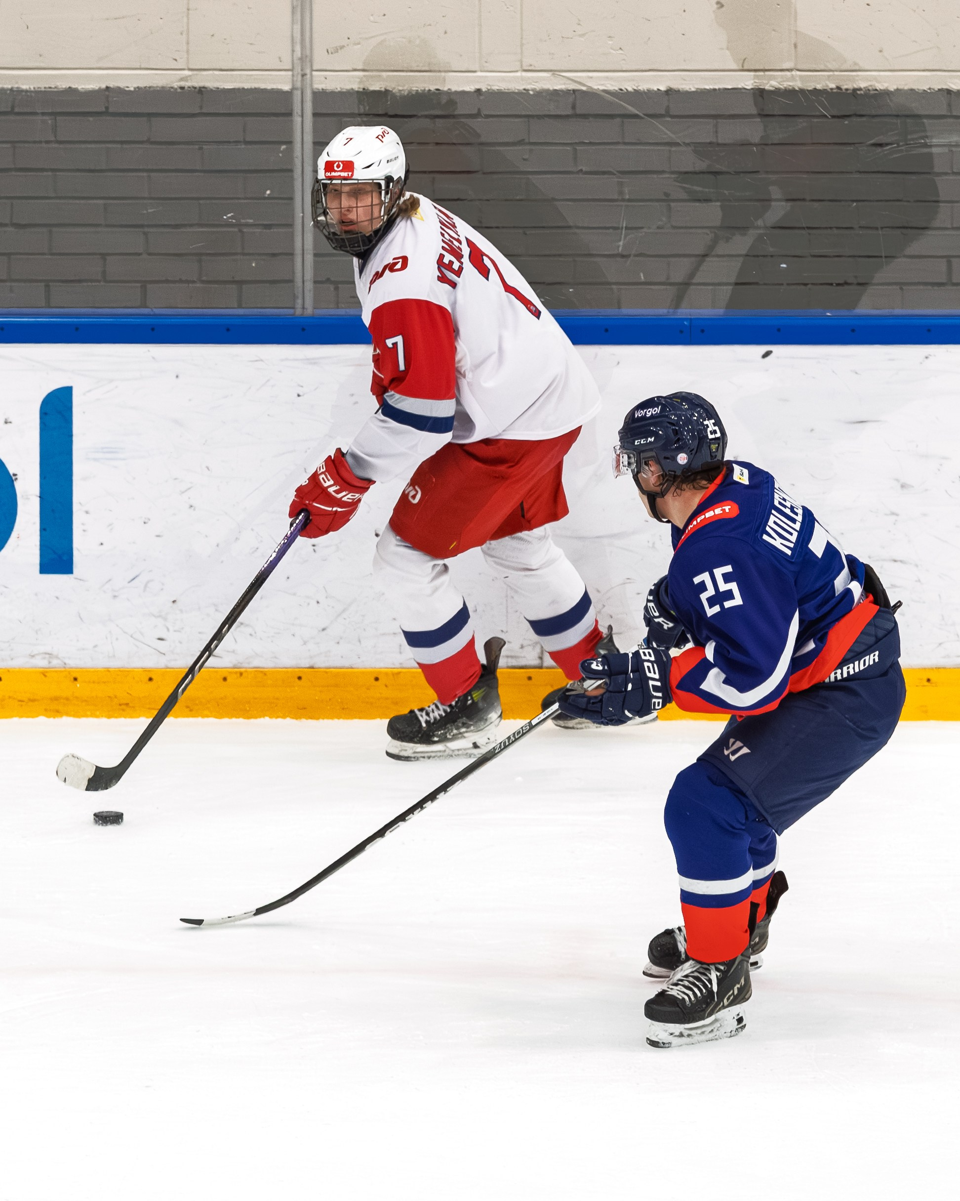 🏒 Крылья Советов — Локо Ярославль 01.02.2026. Фотограф Александр Махоткин