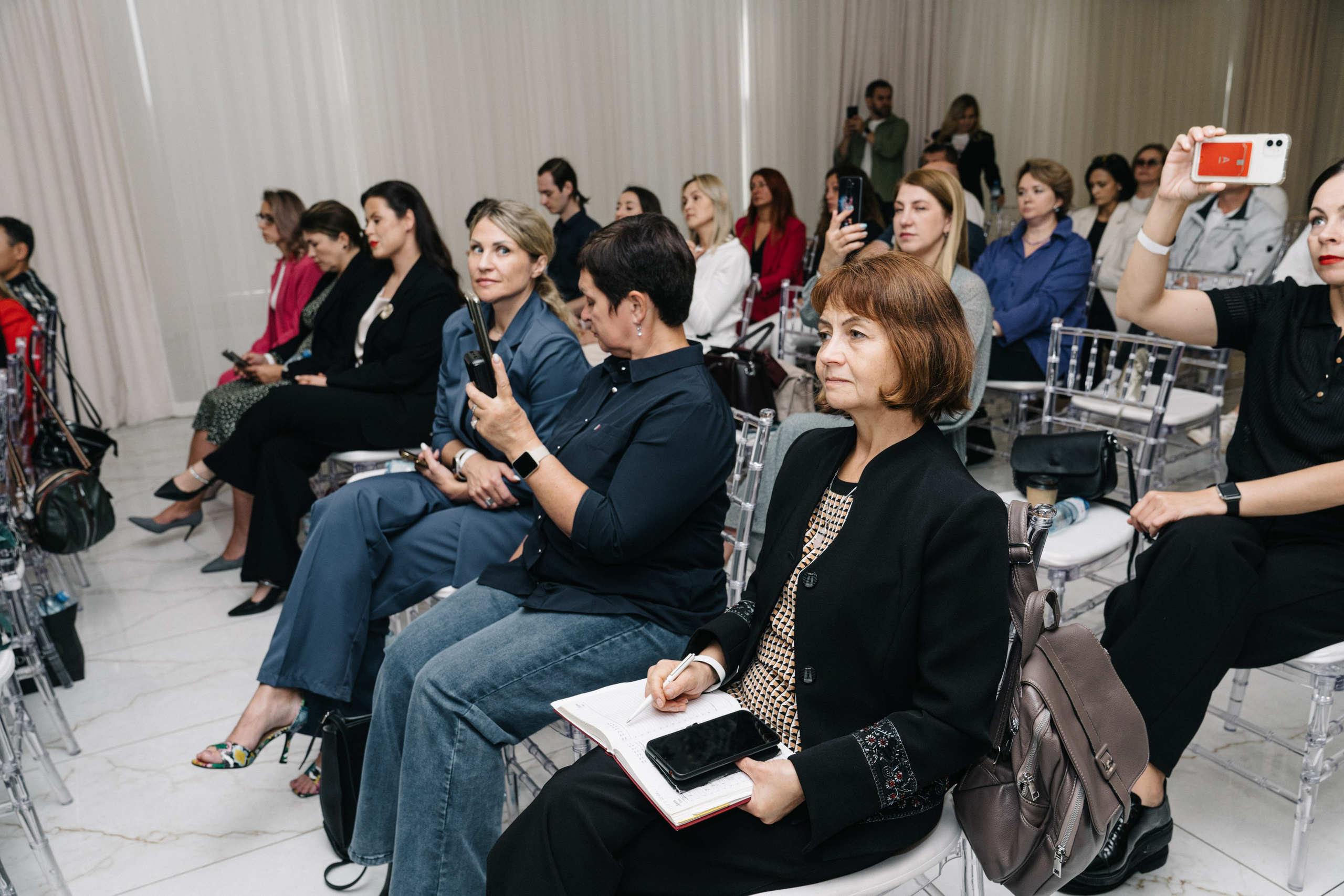 UDS. Время действовать. Свадебный и Мужской фотограф