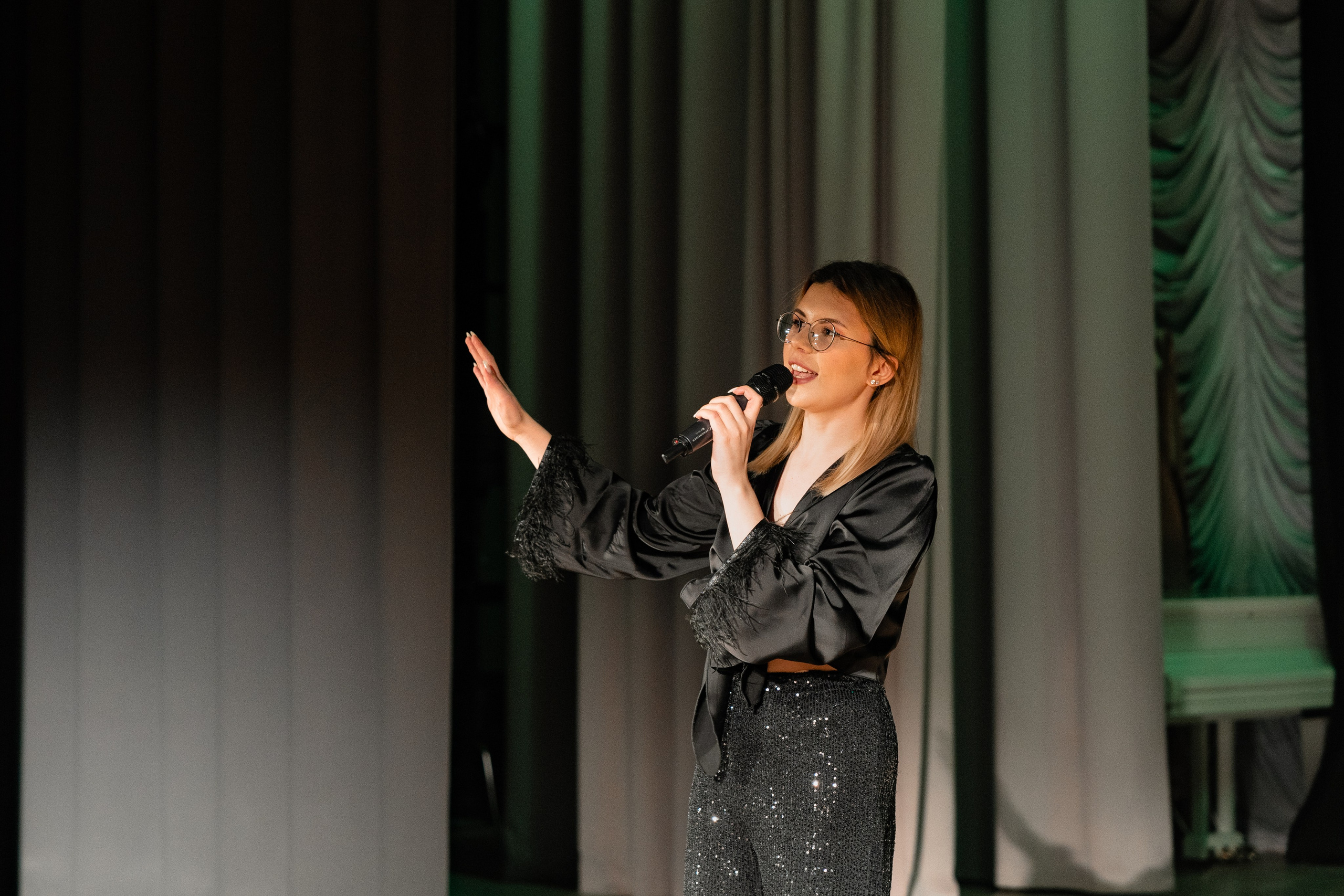 Концерт ДК Буривестник. Фотограф Никита Комаров