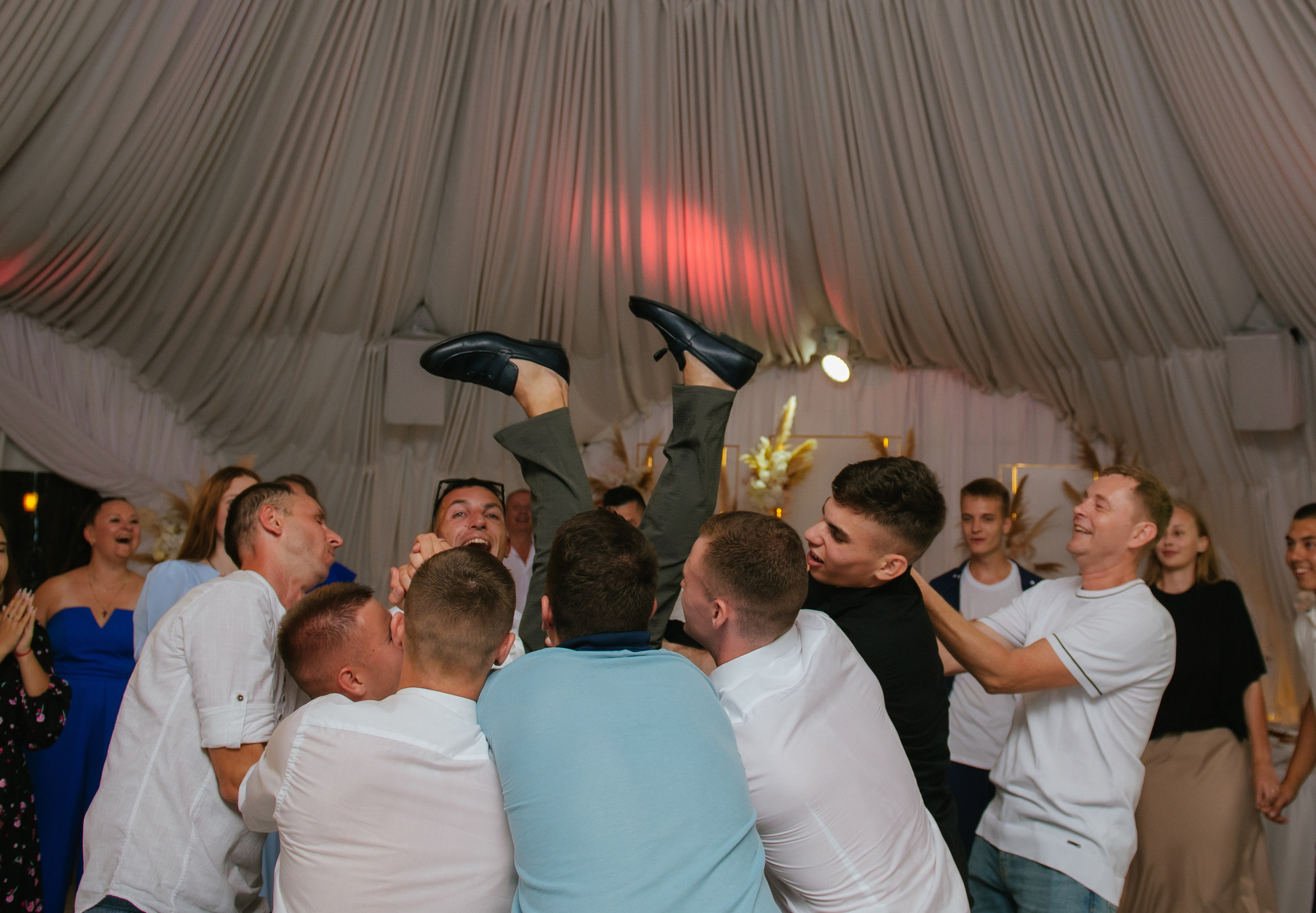 Иван и Оксана (г.Севастополь). Свадебный, женский, семейный фотограф в Севастополе Юлия Мошенко