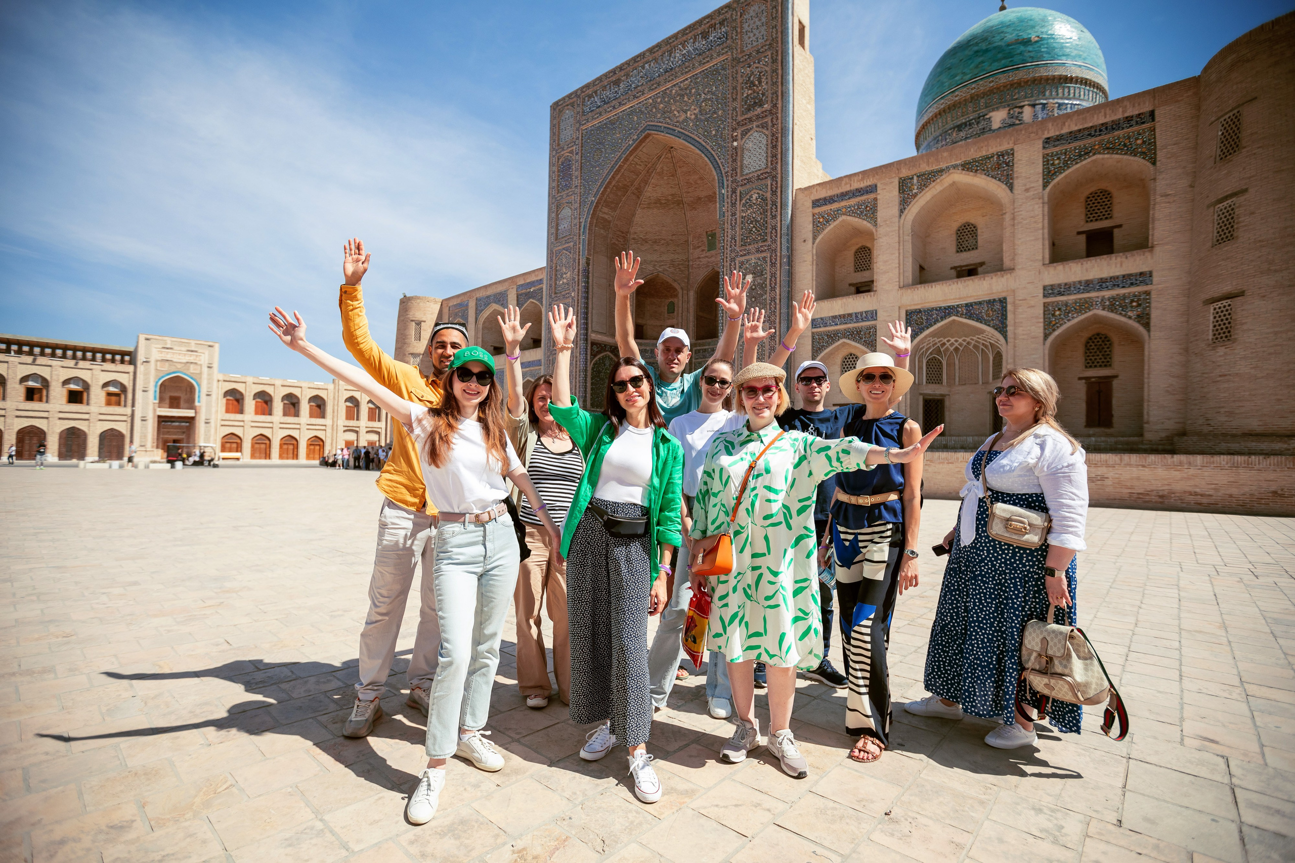 Фотосъемка корпоративного выезда в Узбекистан. Автомобильный фотограф Иван Баринов