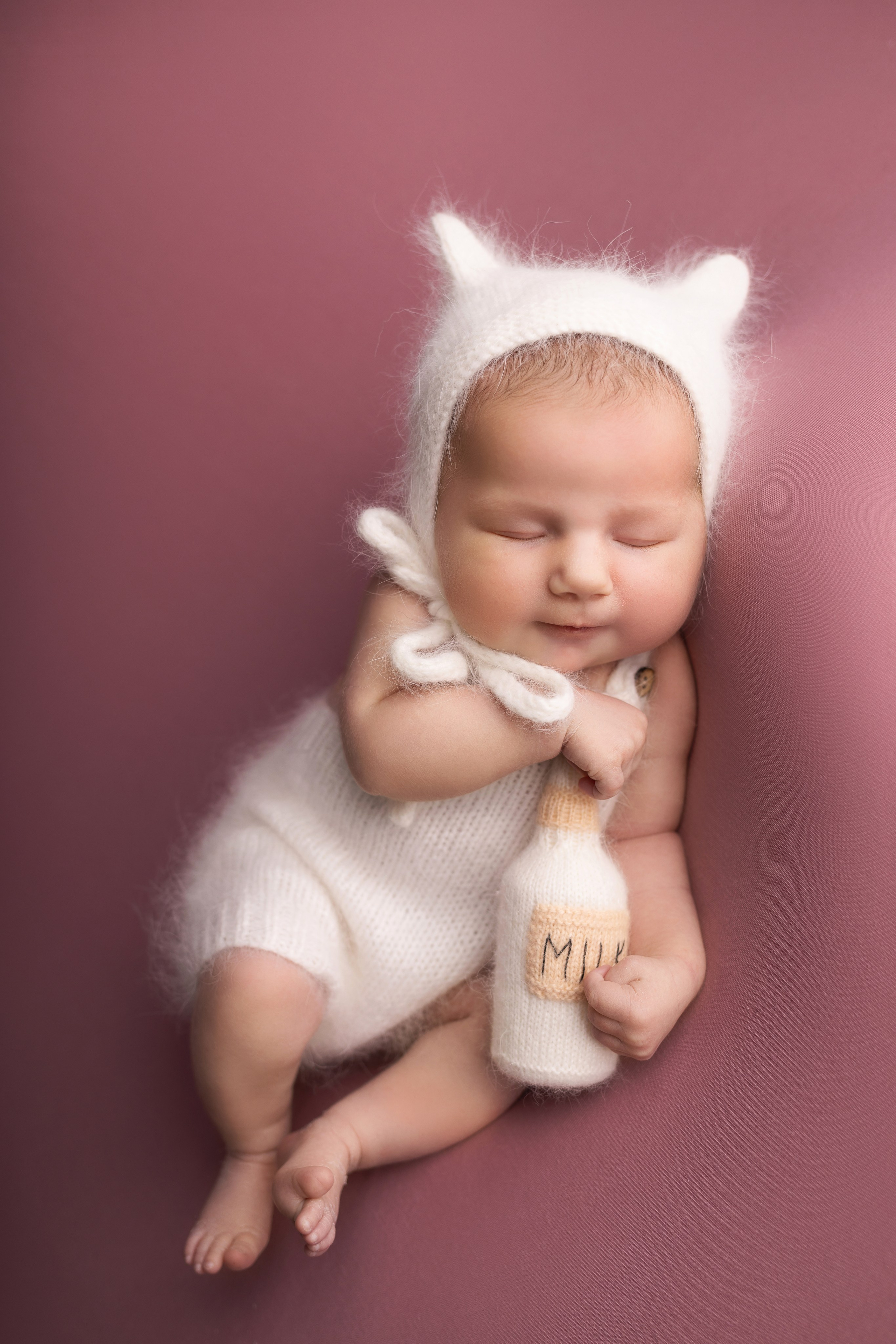 Классическая фотосессия малыша. Фотограф новорожденных малышей в Омске и Омской области Эльвира Камаева