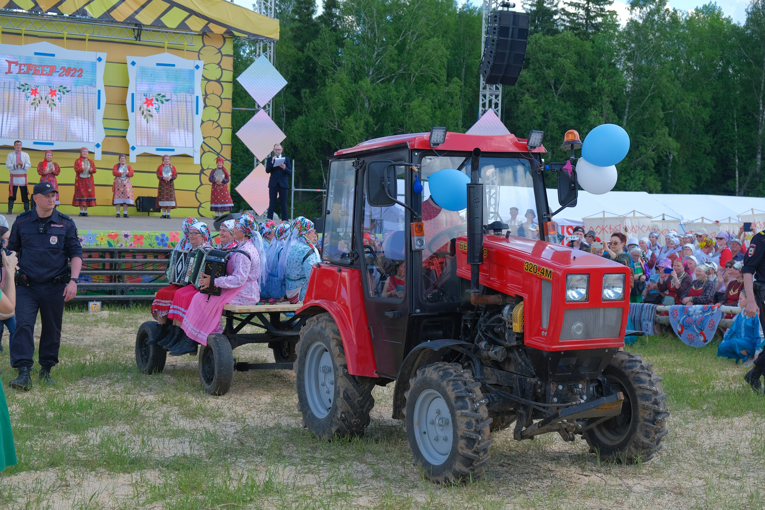 Удмуртский национальный праздник «Гербер». 2022. Максим Егоров, г. Ижевск. Репортажная, предметная съёмка и фуд-фотография