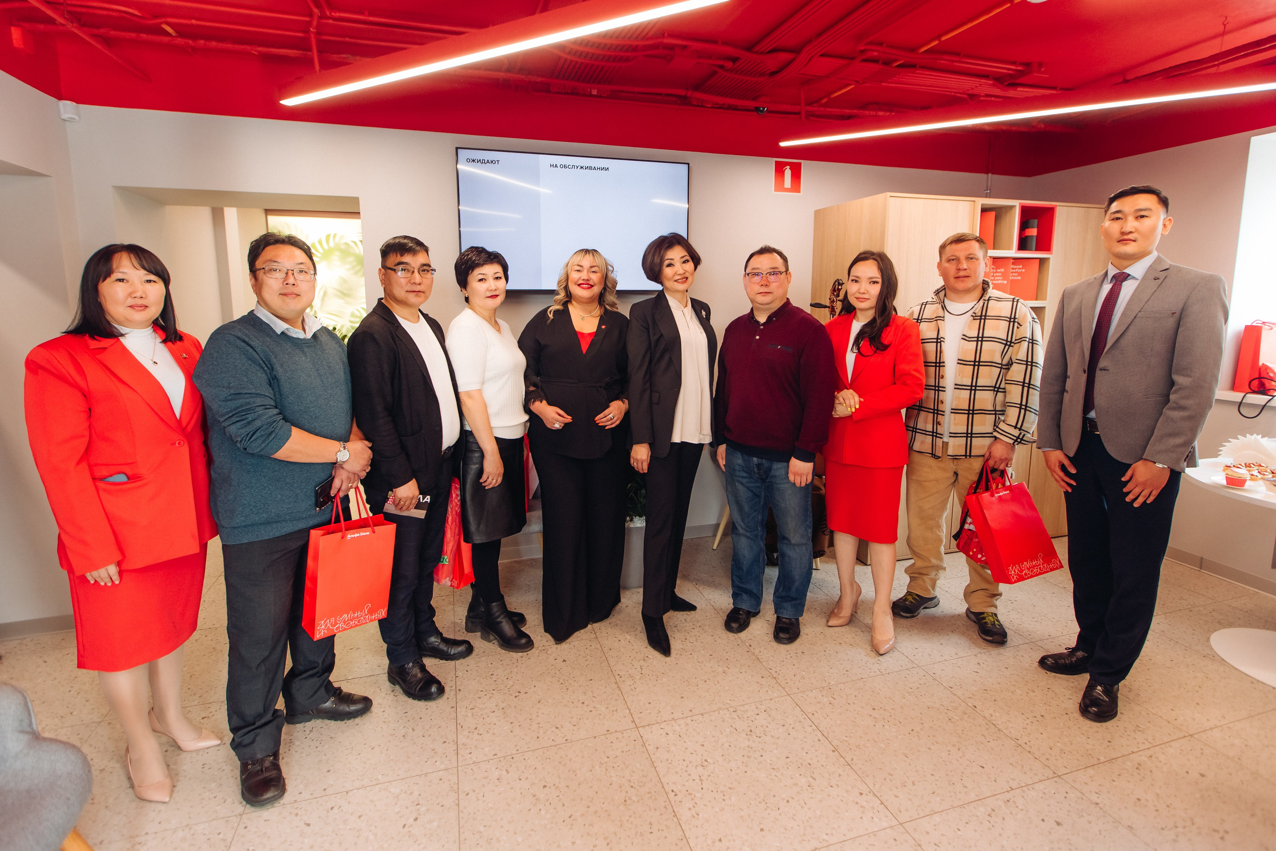 Открытие офиса Алфа банк. Свадебный и семейный фотограф в Улан-Удэ