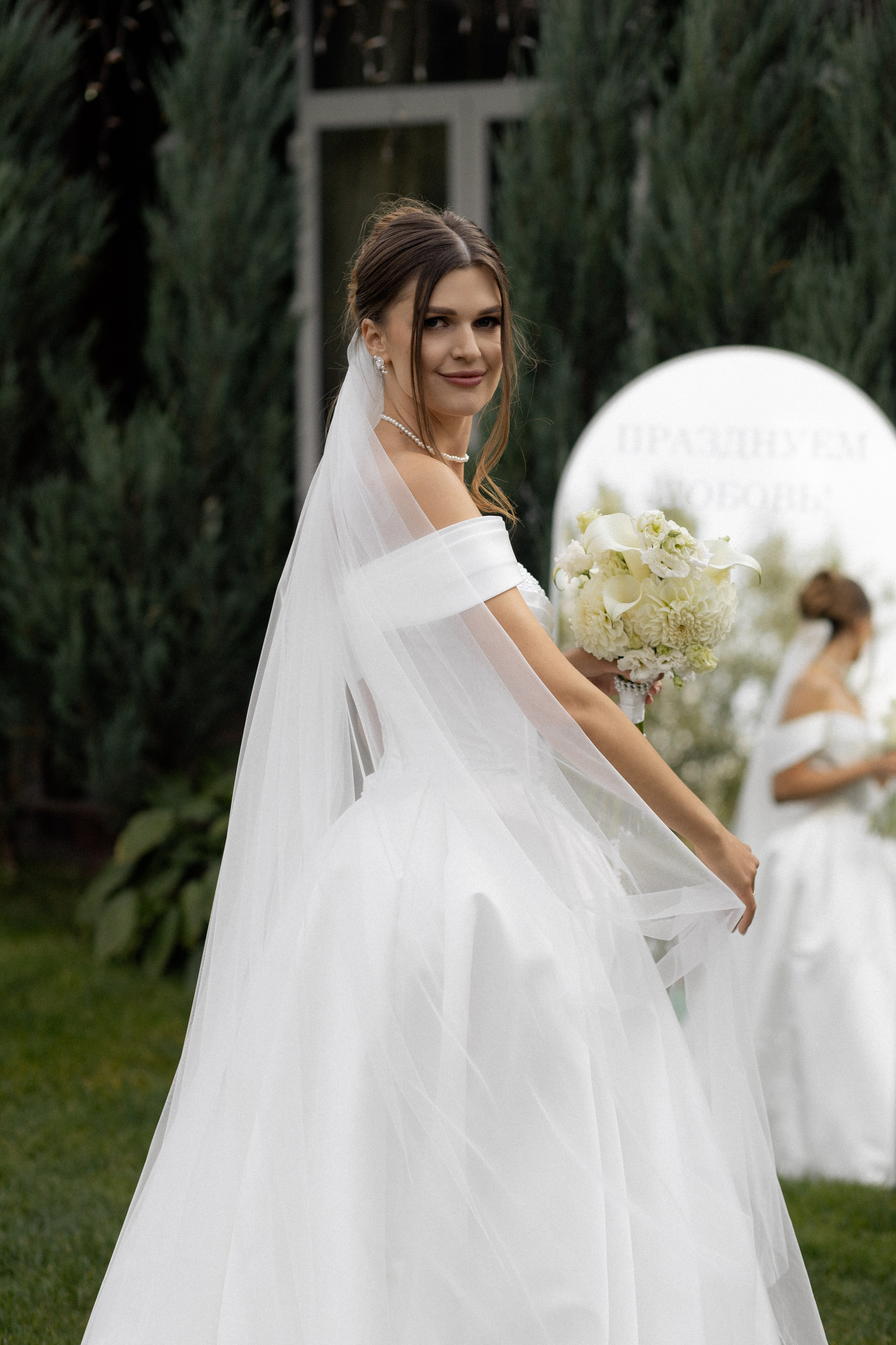 Свадебная фотосессия Анастасии и Игоря в Усадьбе Легенда. Свадебный фотограф в Минске/Беларуси Сергей Спиридонов