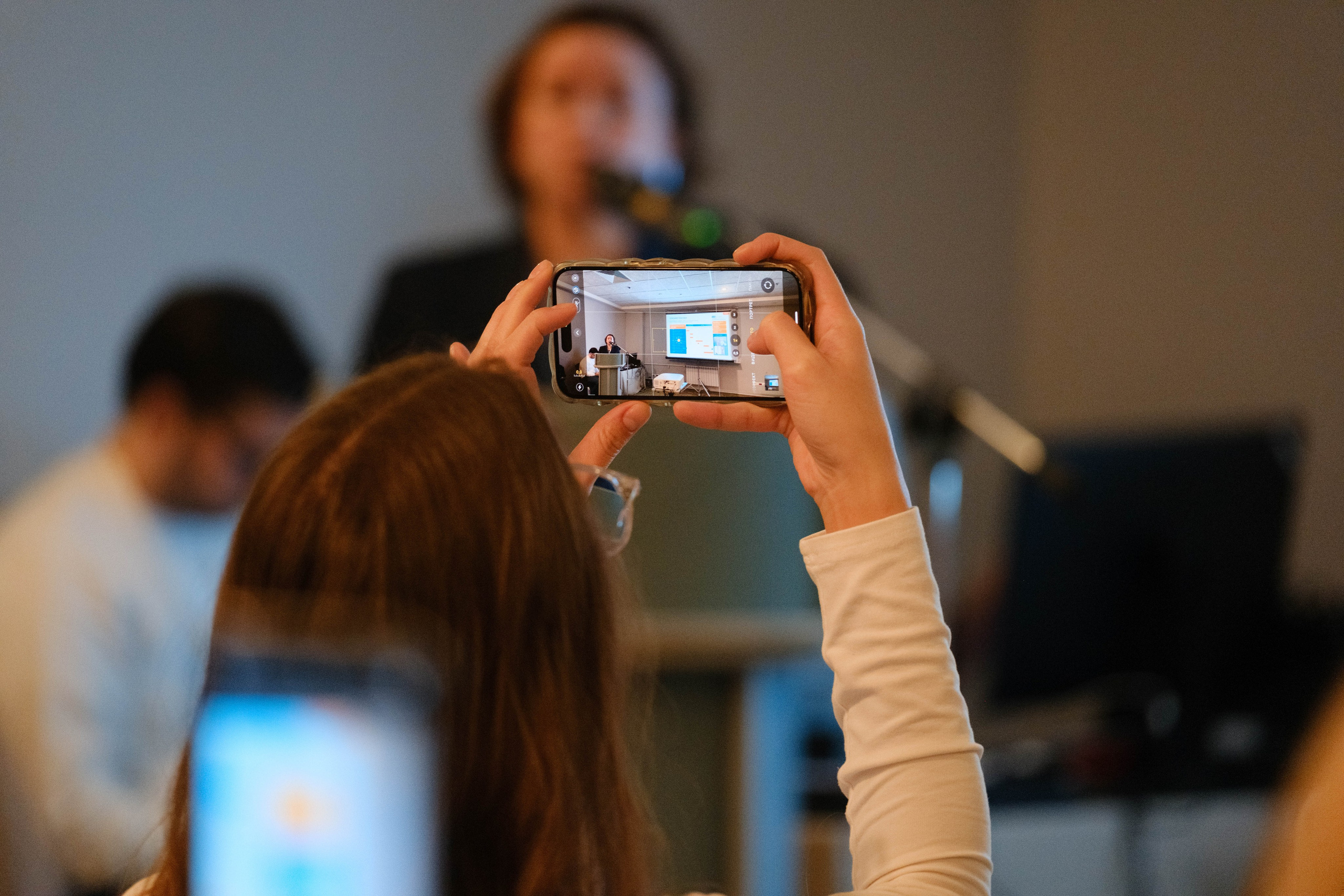 Репортаж. Фотограф/Видеограф