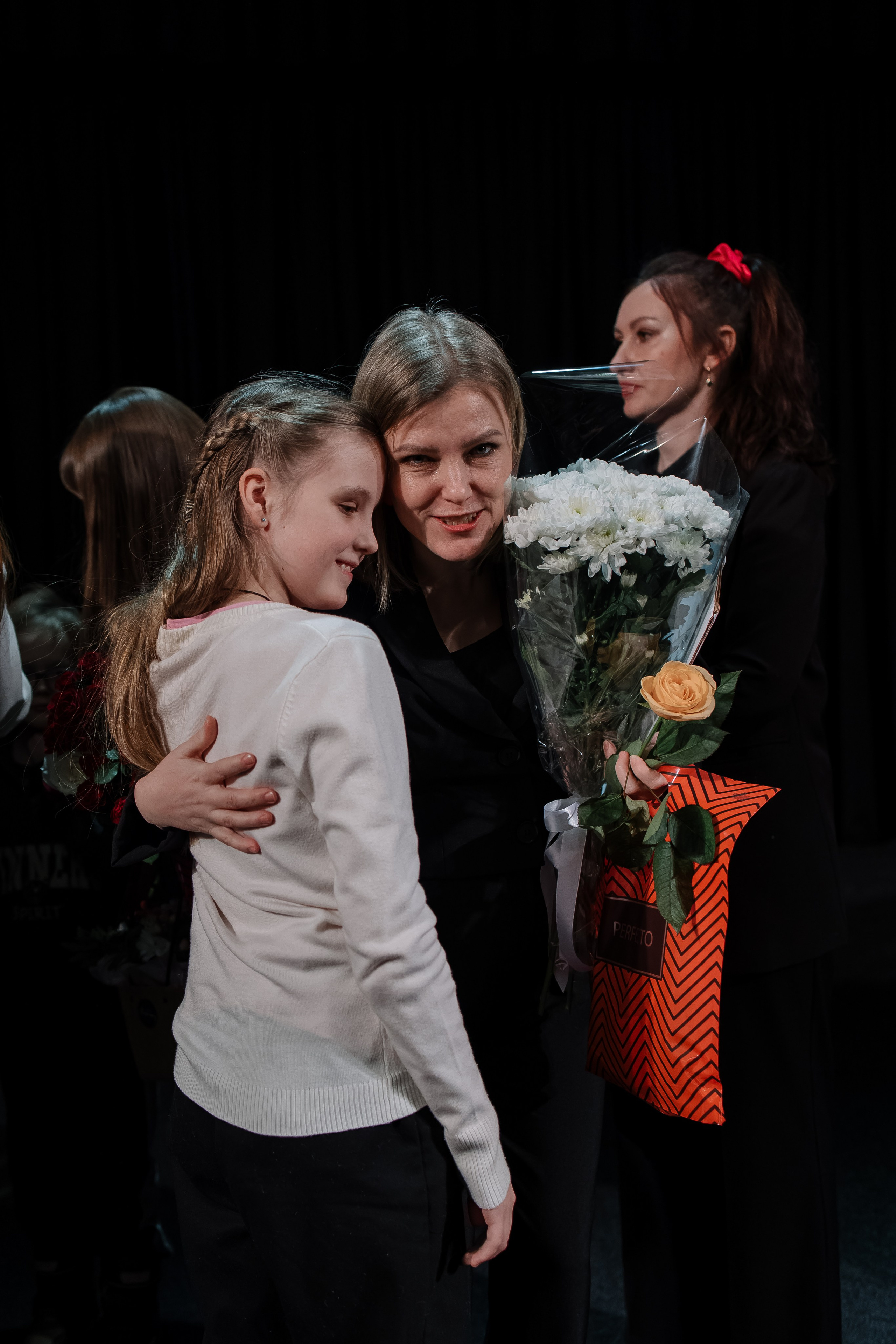 Спектакль. Свадебный фотограф