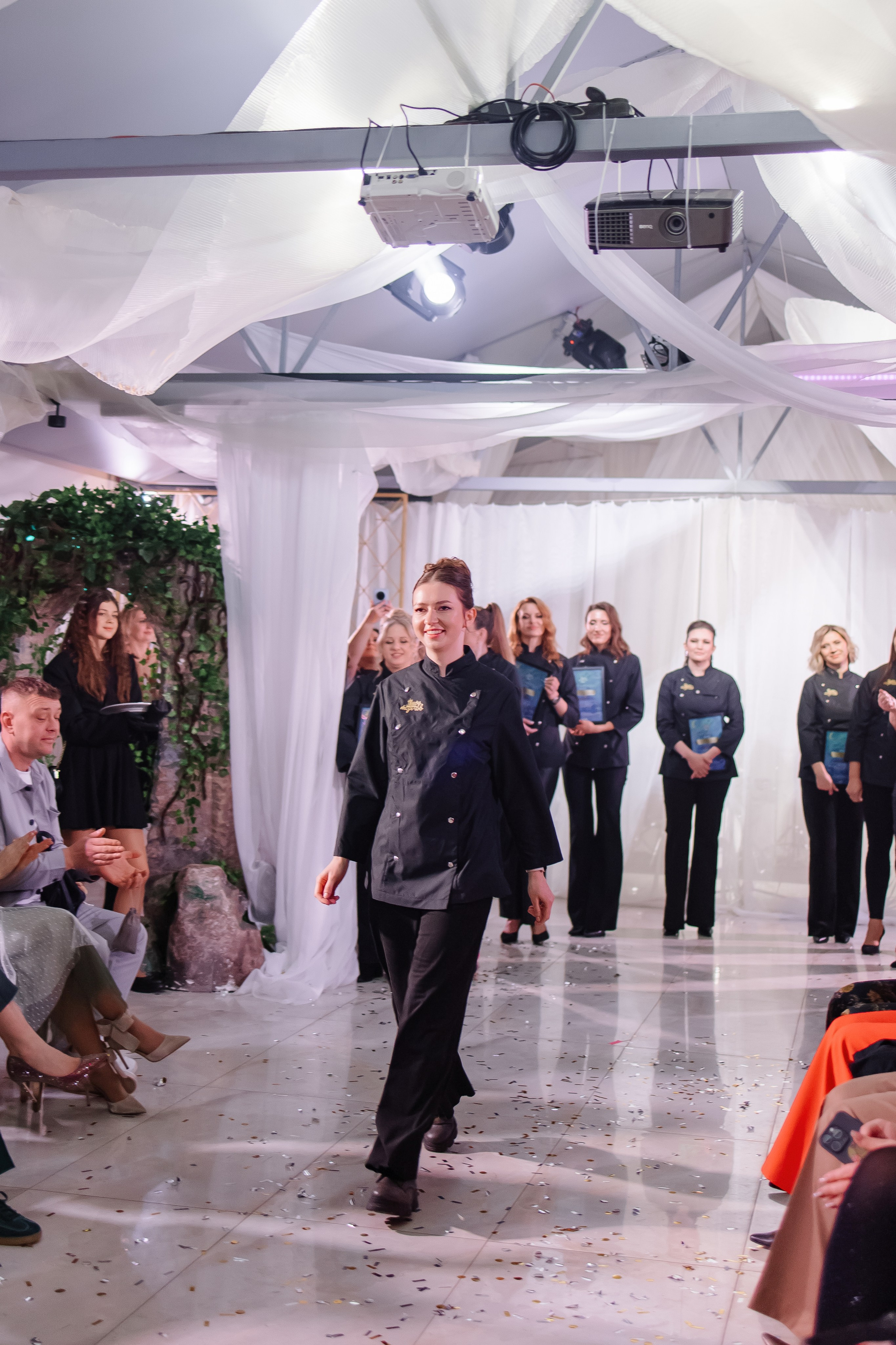 Шоу тортов 2. Свадебный фотограф