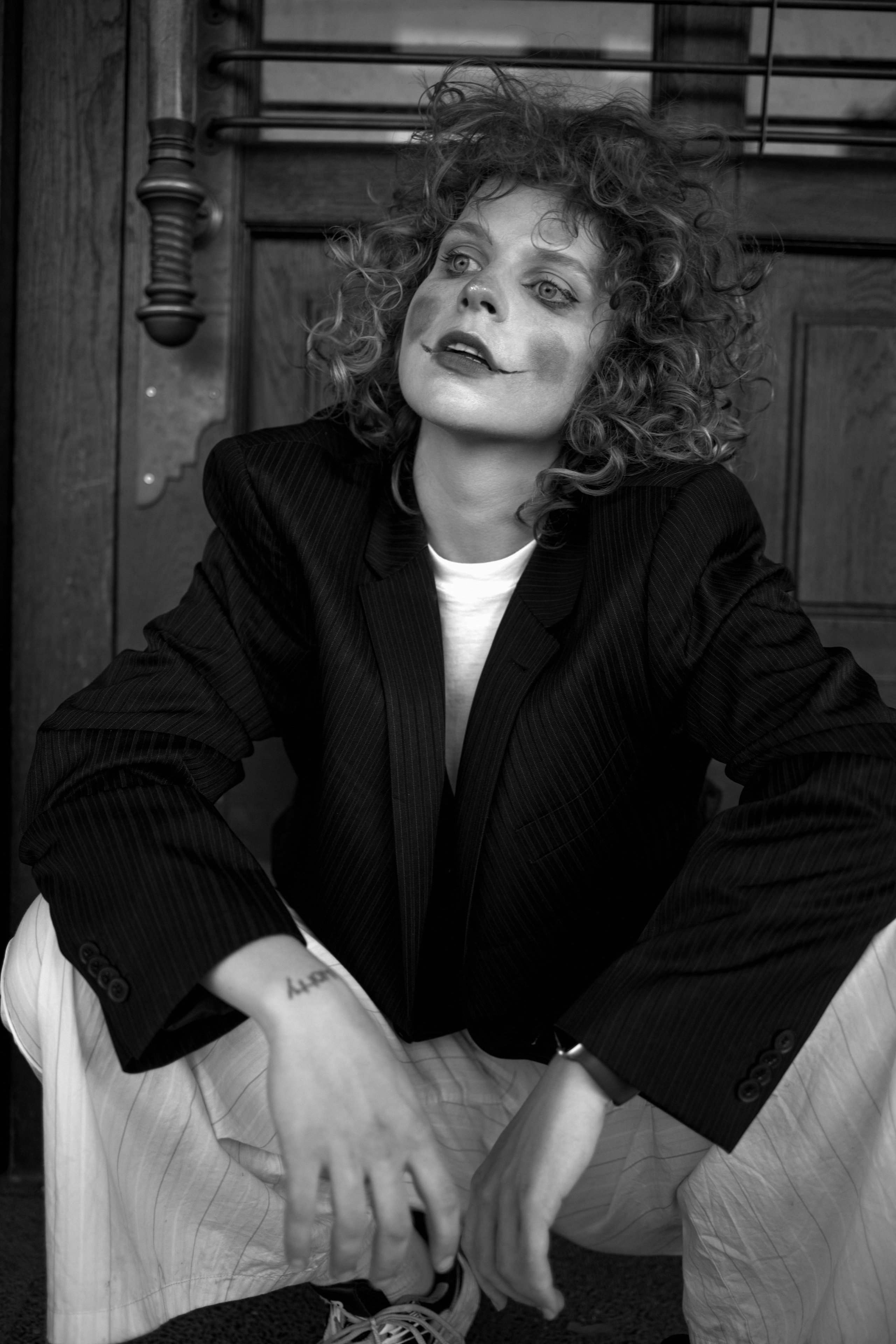 Закат на ЖД вокзале. Лиза. Фотограф в Твери Лагодная Яна