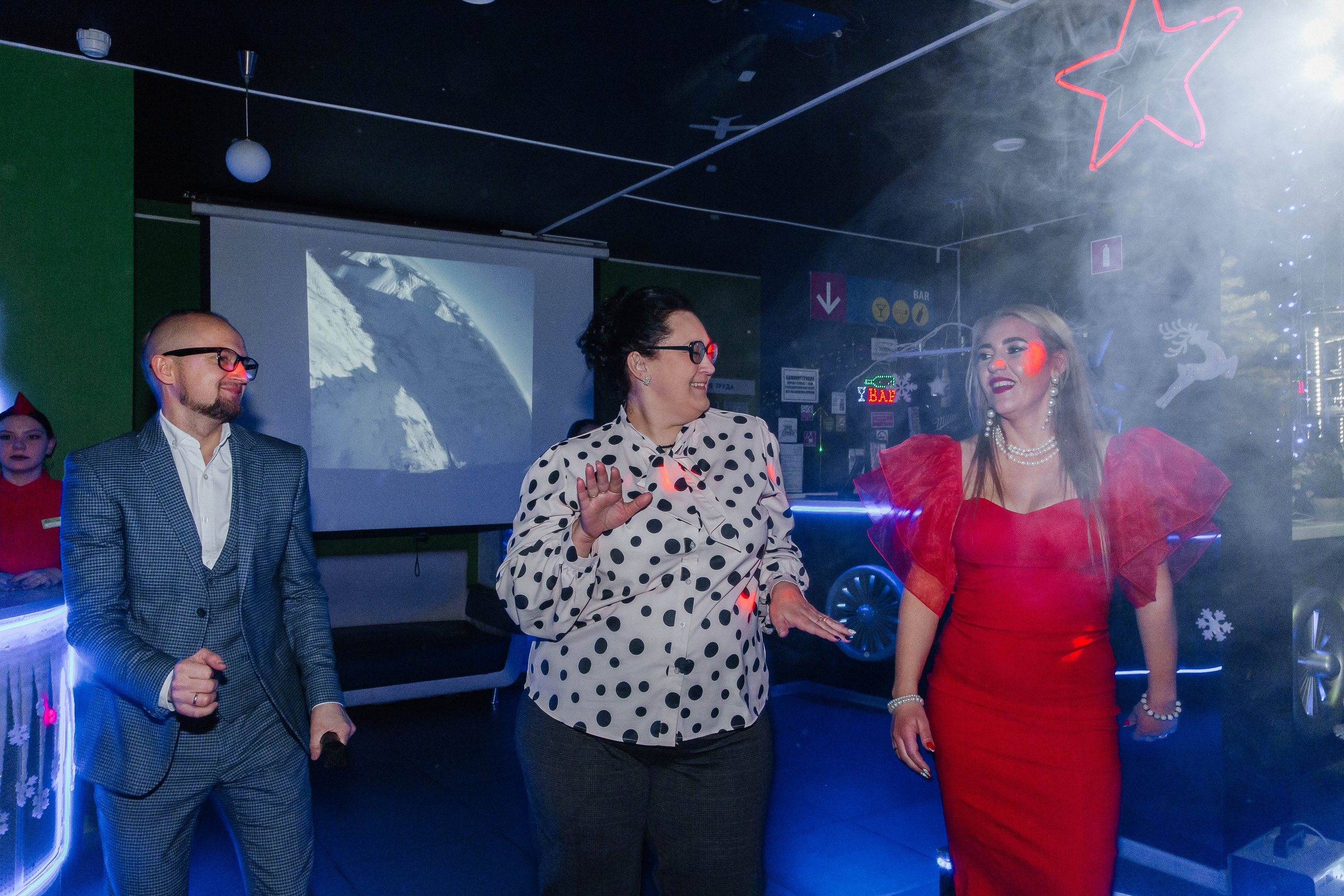 Новогодний корпоратив репортаж. Главная