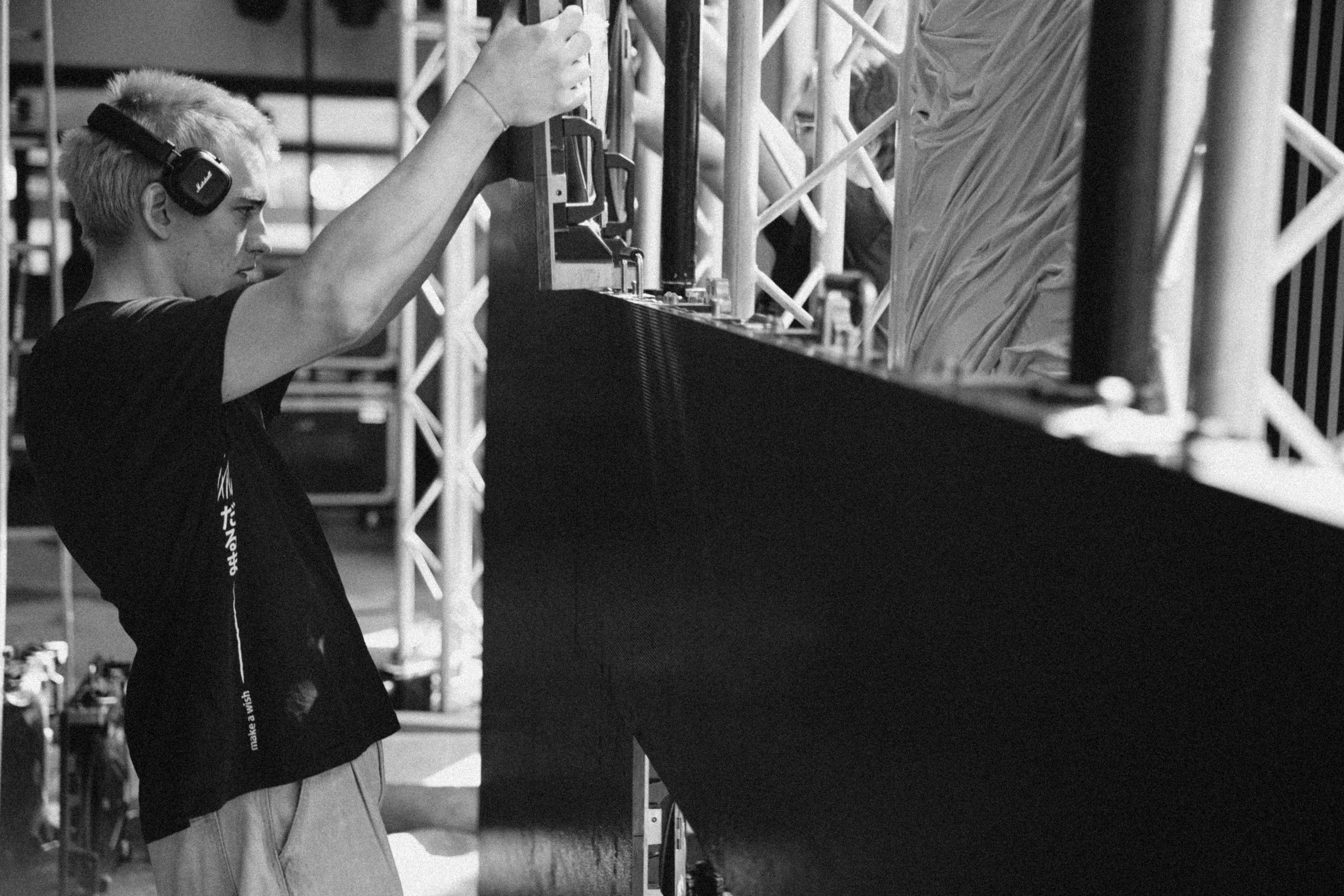 Бэки монтаж