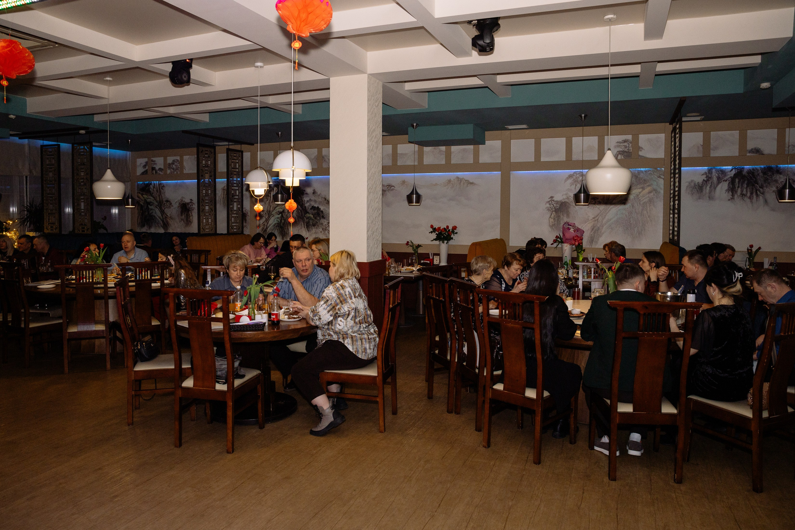 Вечеринка в кафе Sinlun. Фотограф Юлия Мальцева