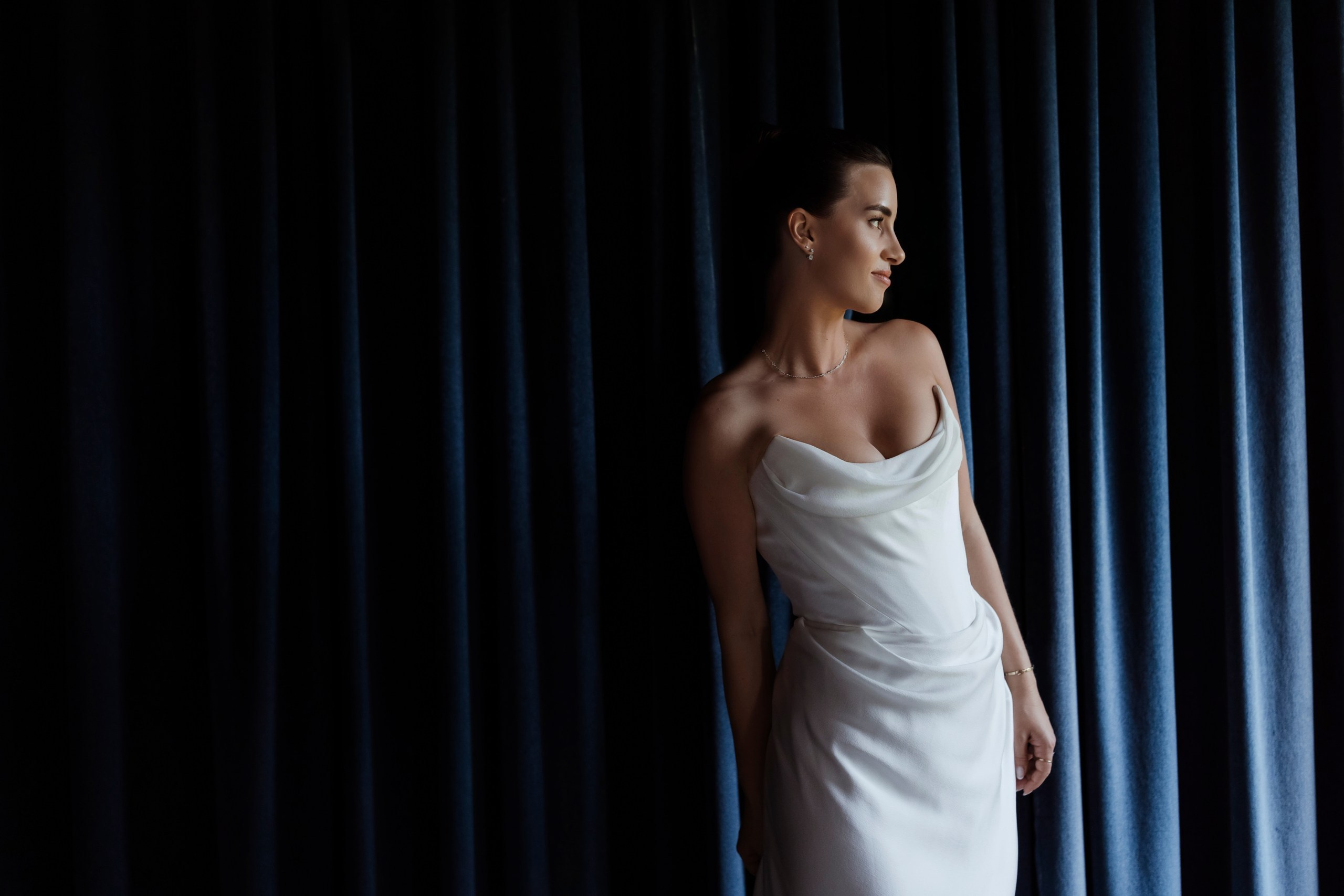 Semone. Elopement Wedding Photographer