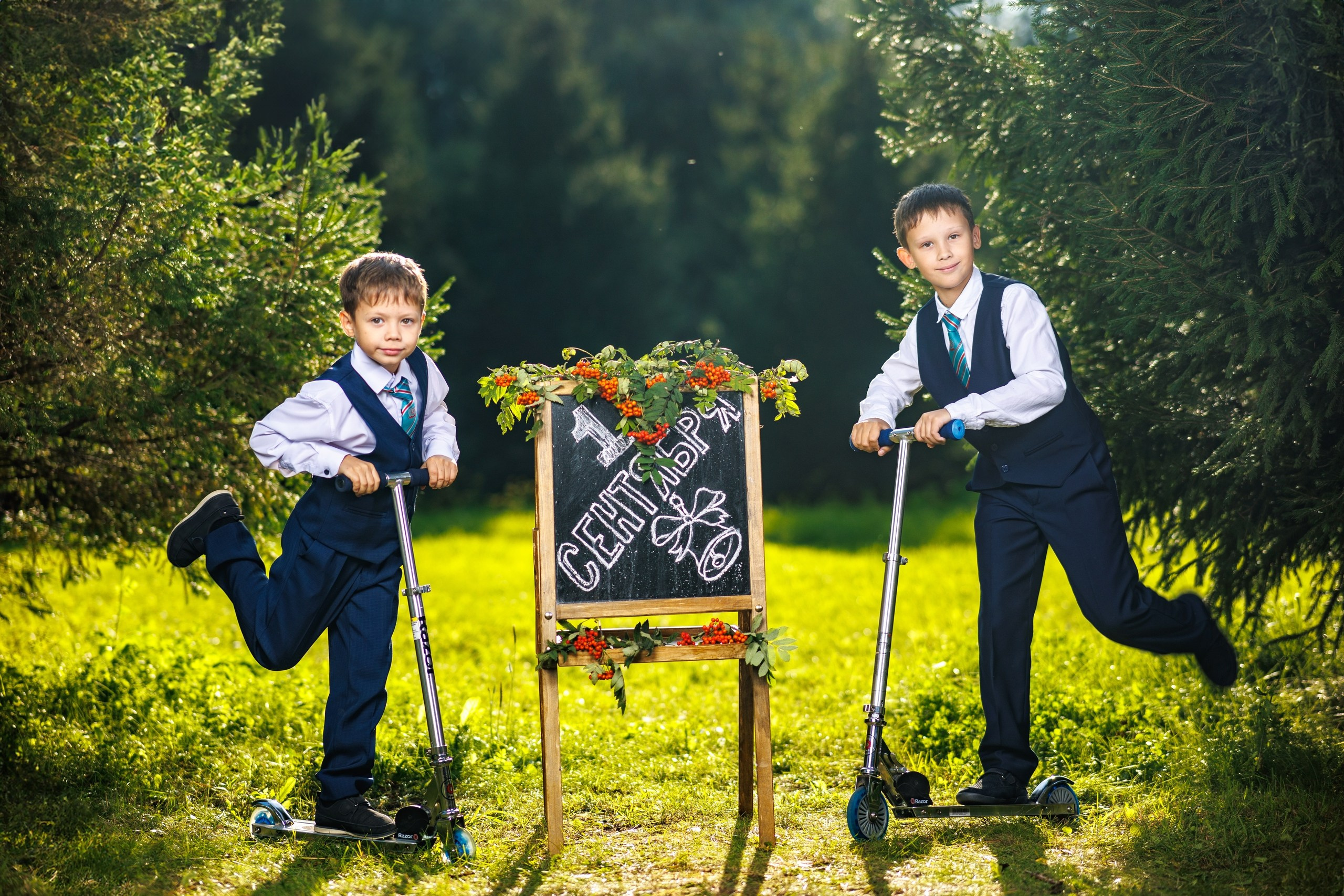 Младшие классы. Фотосессии в Тобольске, школьный фотограф, репортажная съемка