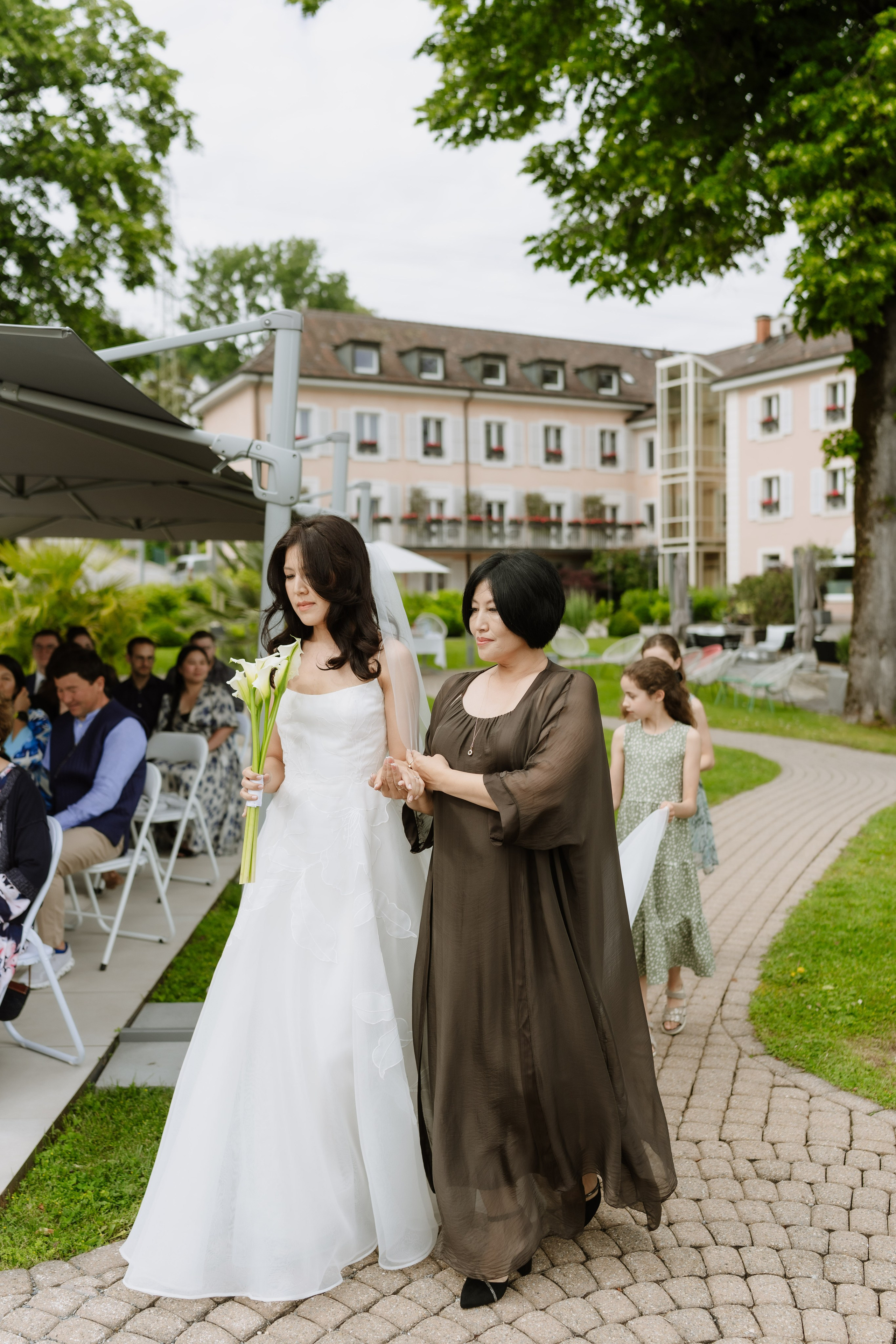 Altynay & Raphaёl | Vevey. Photographe de Mariage Professionnelle — Genève & Suisse Romande | Tanya Creator