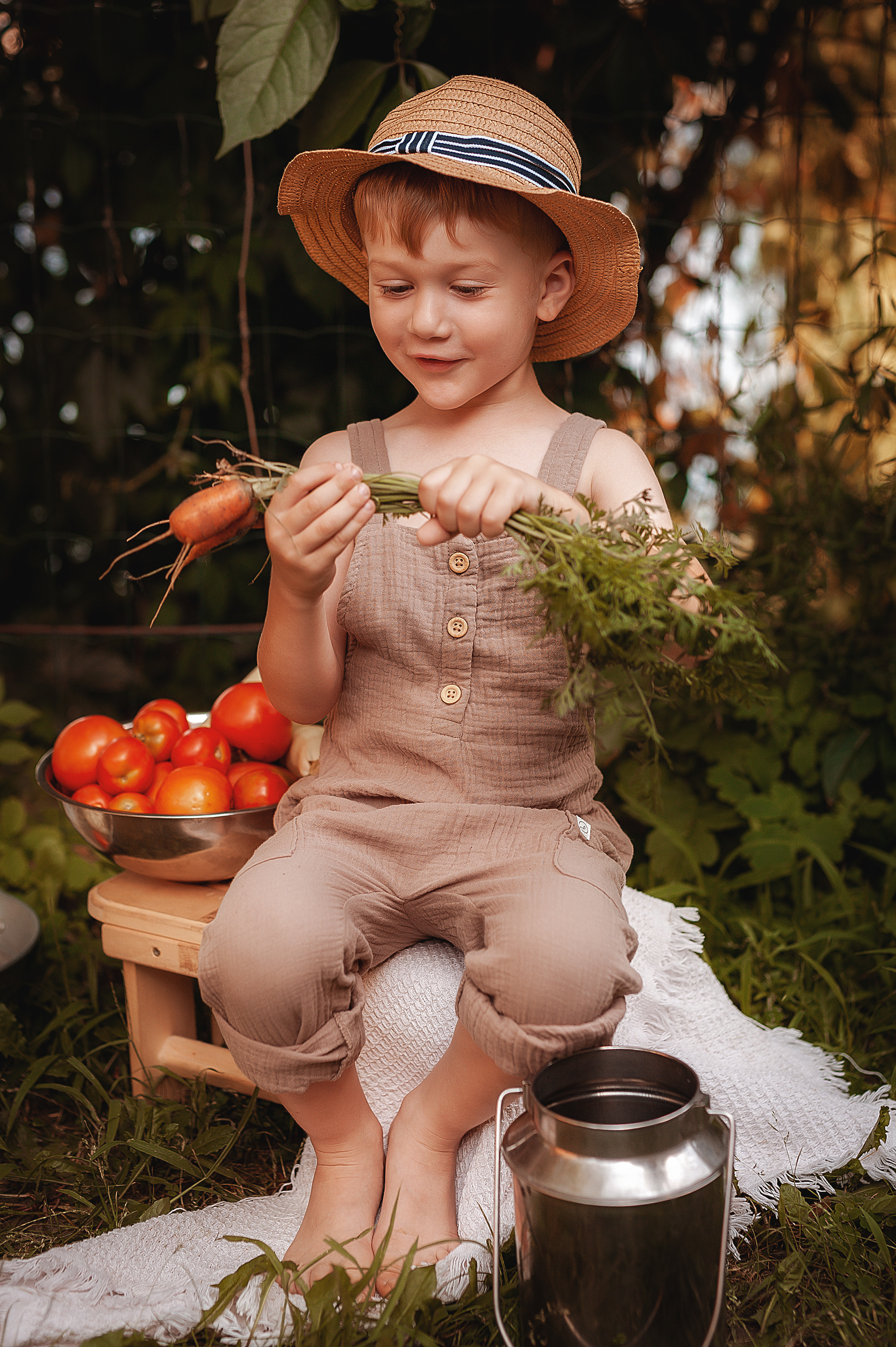 Юный огородник. Семейный, детский фотограф в Воронеже Анна Никитина