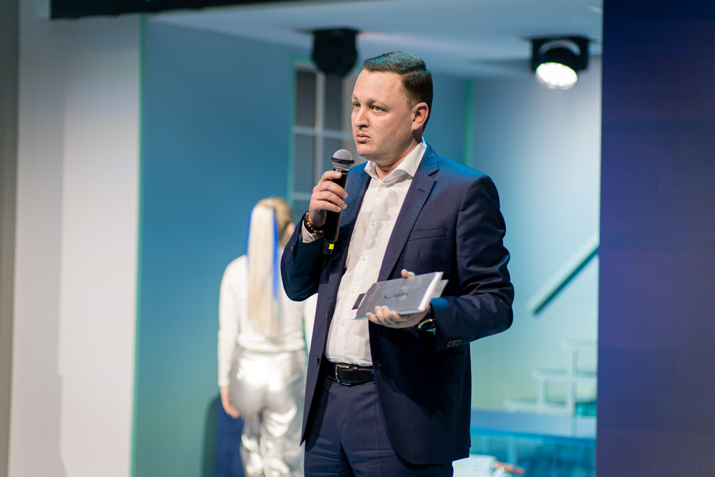 ATOM. Премьера Российского электромобиля. Репортажный фотограф Денис Тихомиров. Москва