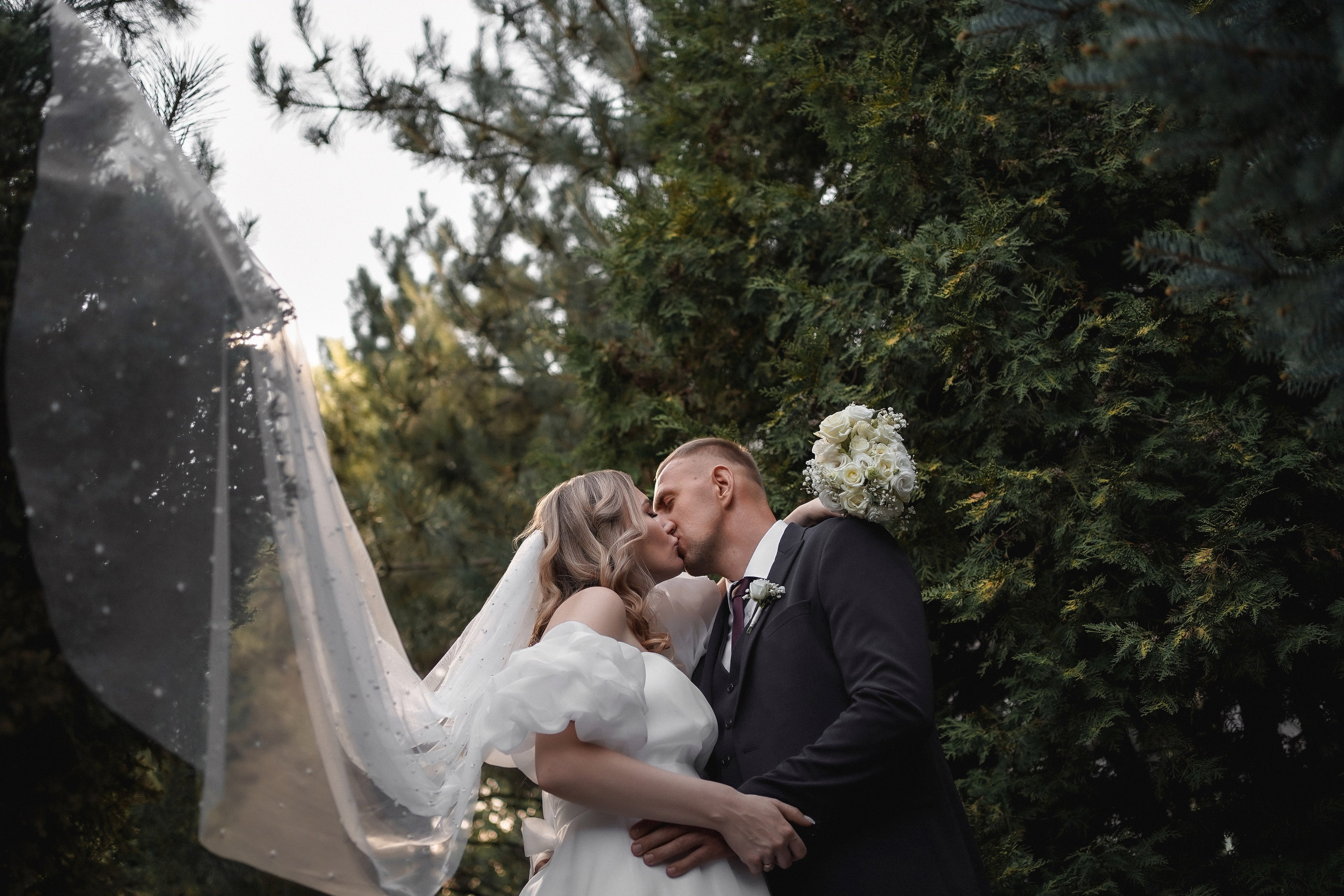 Фотосессия в ресторане Голубое озеро. Фотограф Ростов-на-Дону. Константин и Алёна. Свадебный фотограф в Ростове-на-Дону. Таинство Крещения и Венчания, семейные фотосессии. Алёна Чёботова