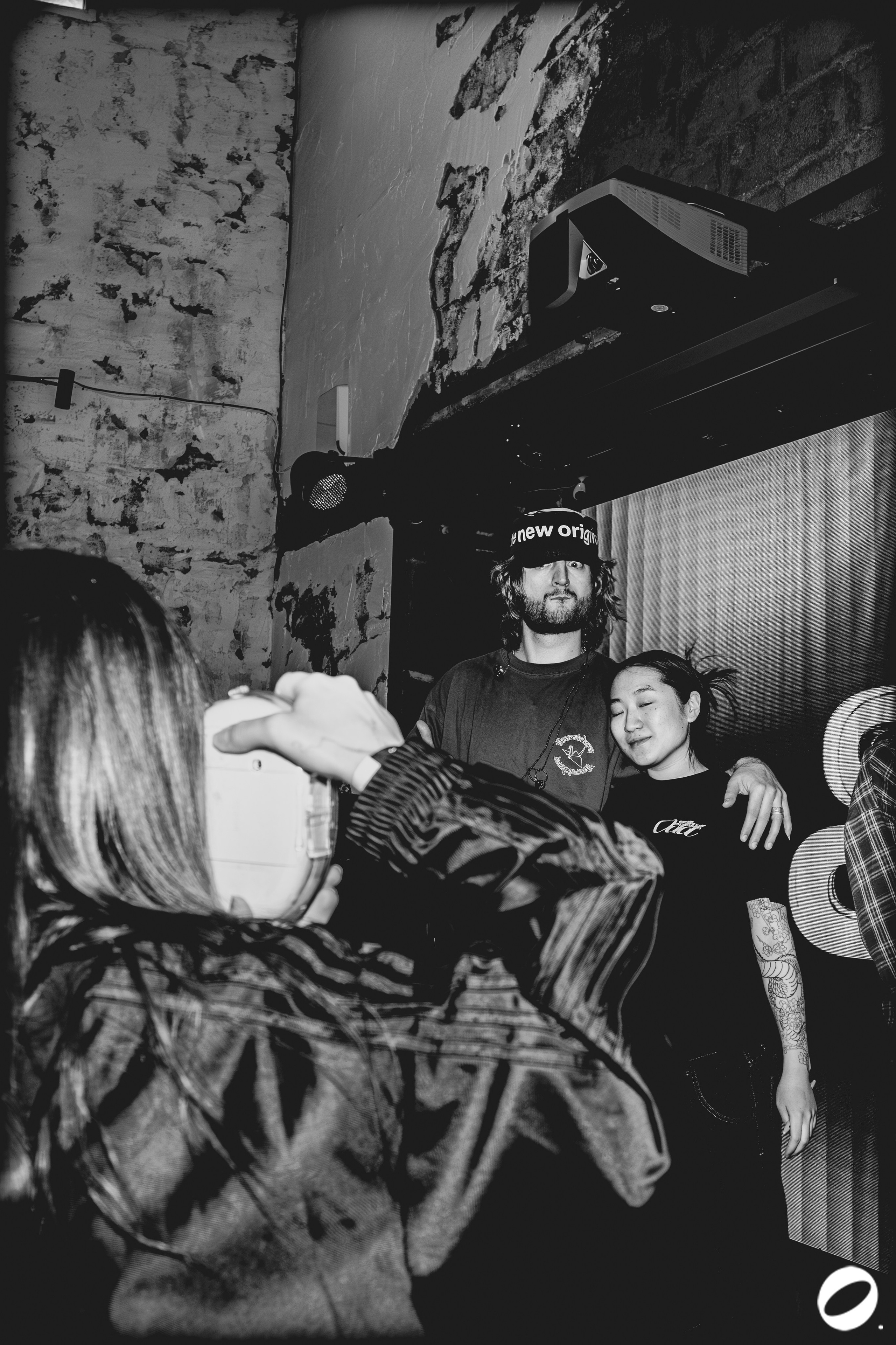 ODD.CLUB 04/04 (@youlovebu). Соня бу тебя сфоткала