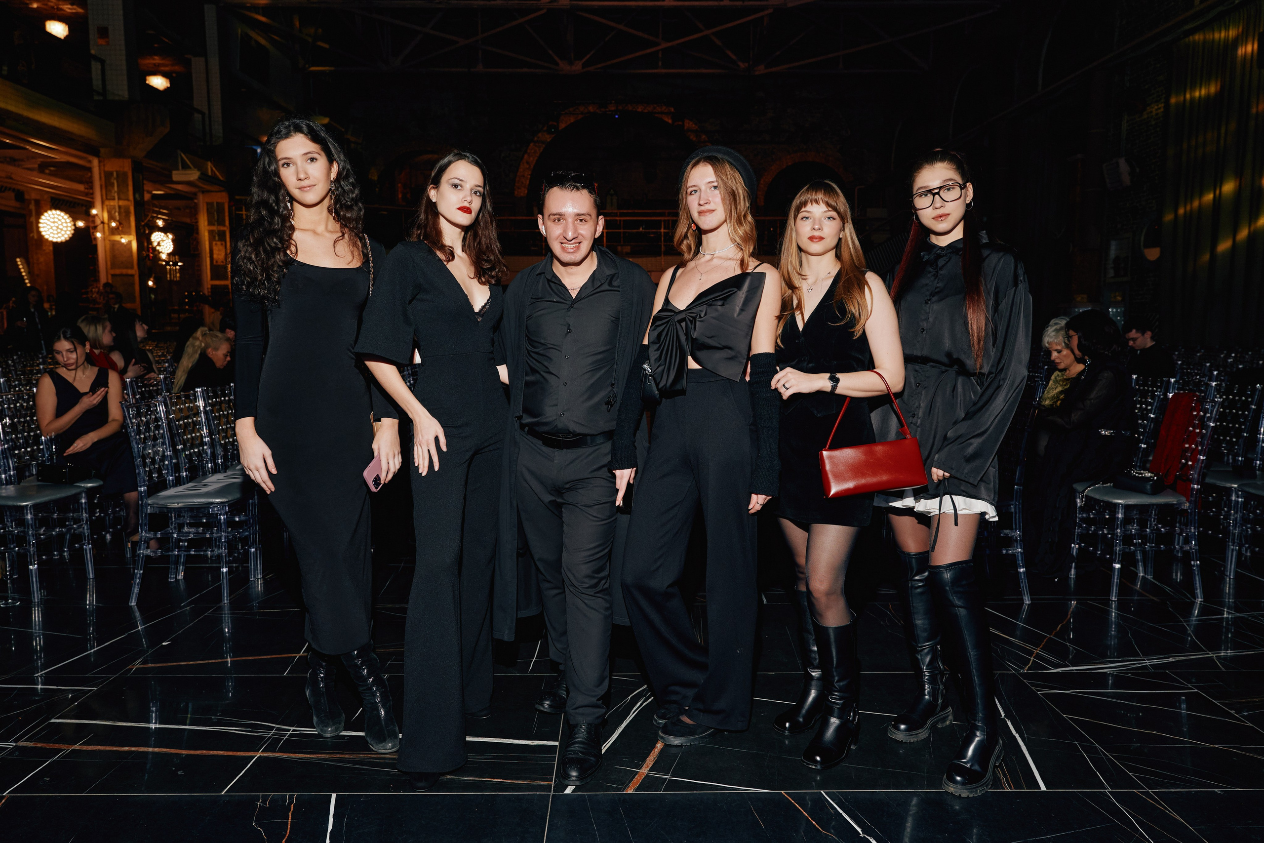 Показ KAMERGER | ODETTA. Свадебный фотограф и видеограф из Санкт-Петербурга Агарков Никита