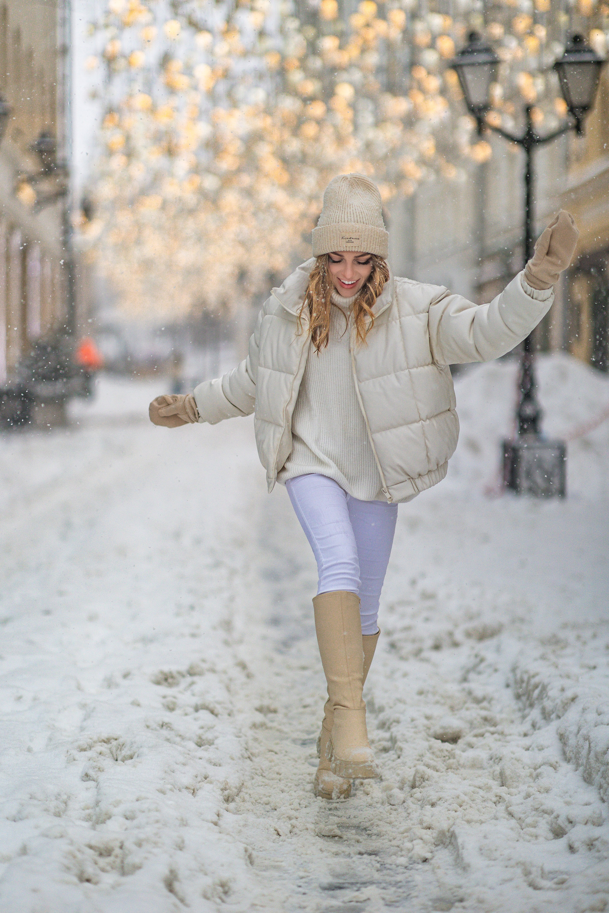 Даша, прогулка по Москве. Фото и видео Москва, Московский. Свадебный фотограф, видеограф, фотосессии, видеосъемка