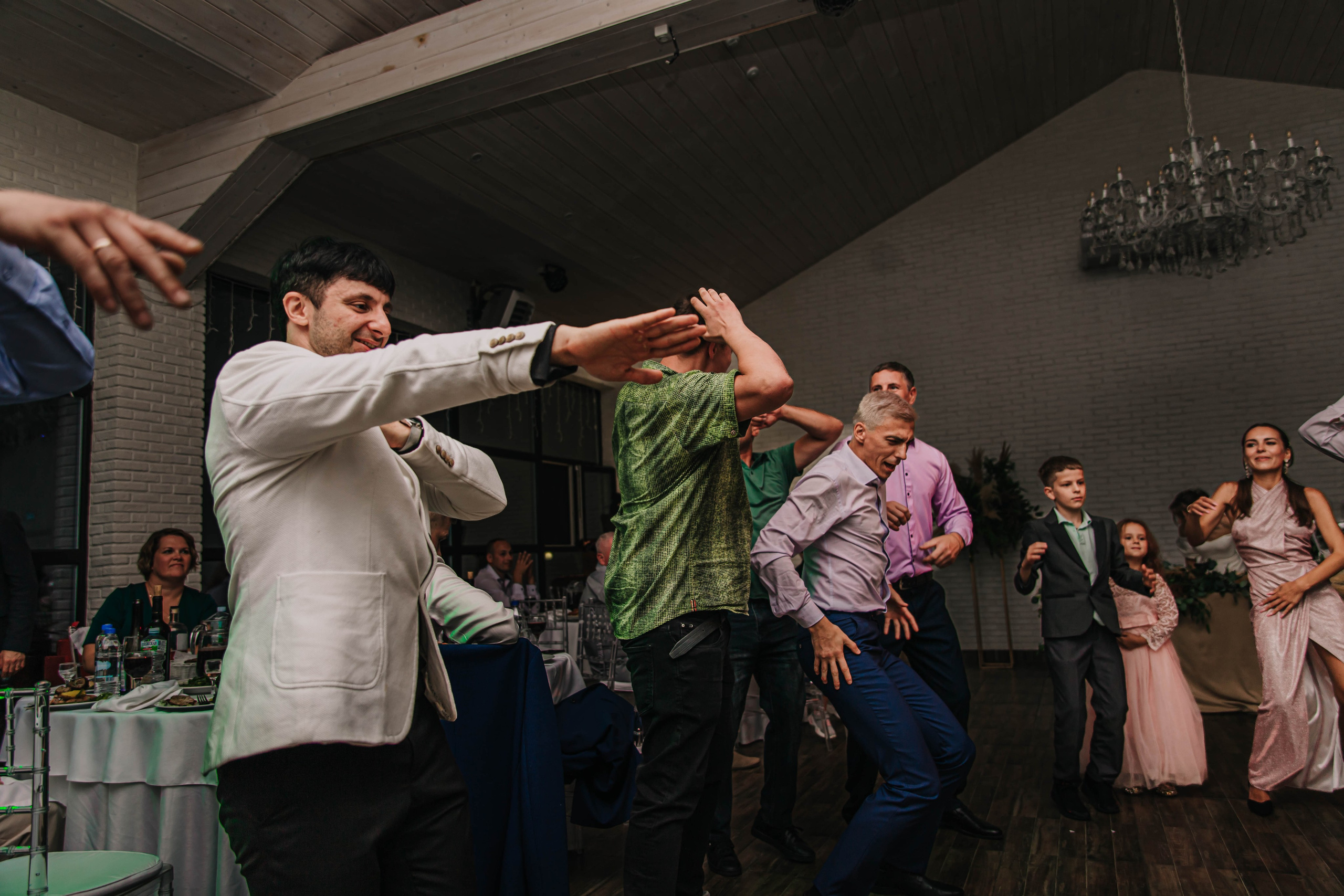 Вячеслав и Анастасия (пакет «Весь день»). Фотограф Дарья Маташкова