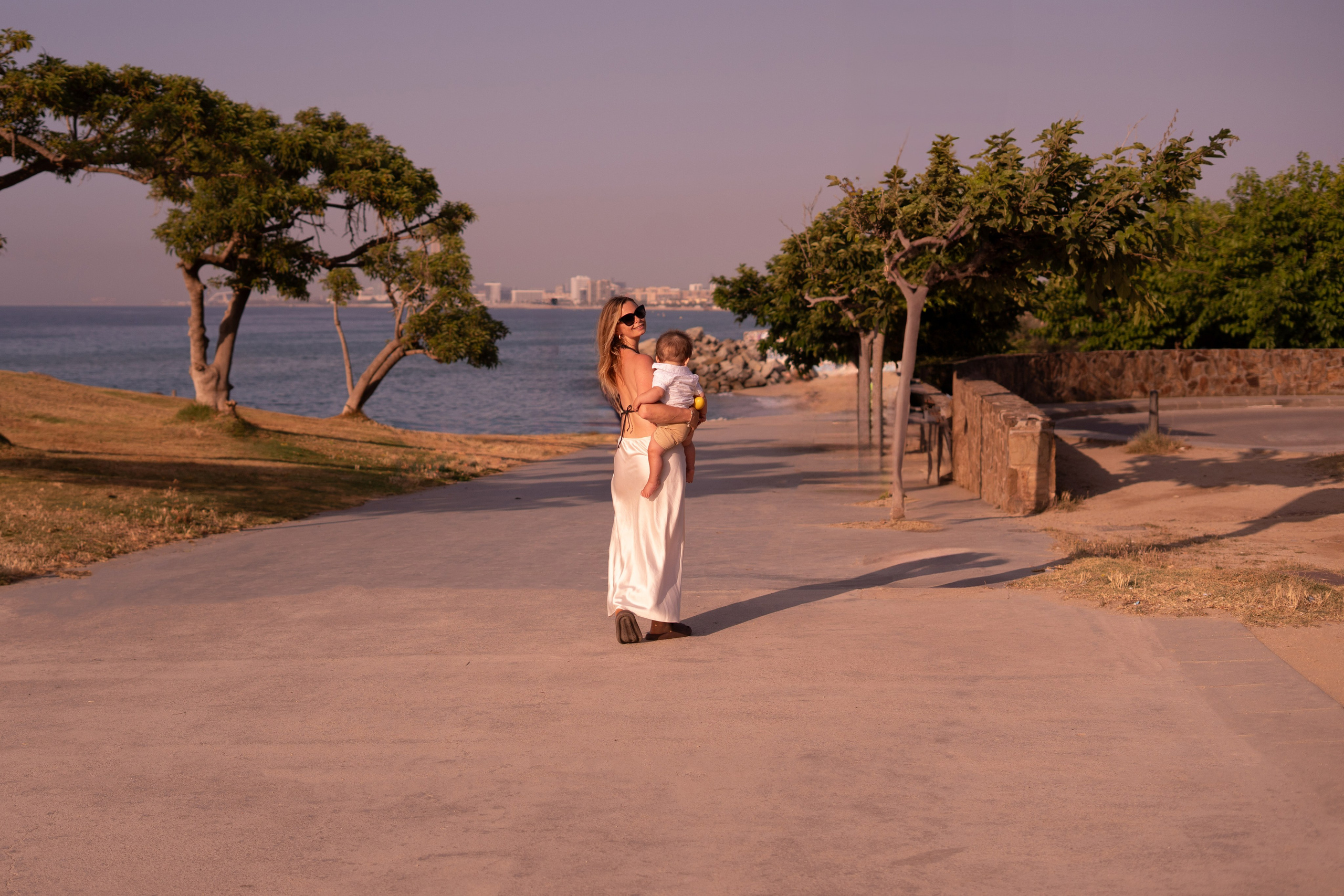 Masha and Timur. Wedding Photographer in Barcelona and Medellin