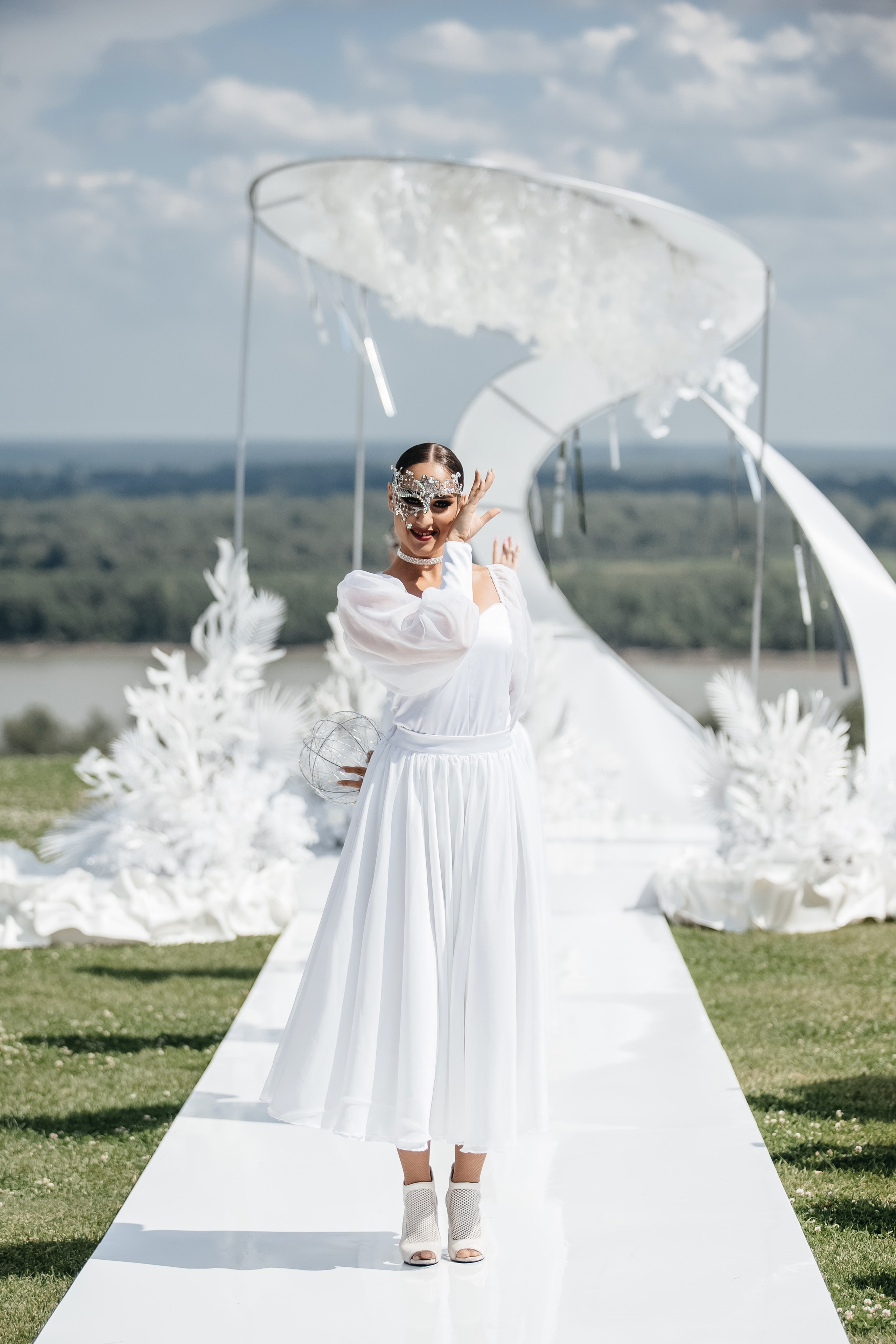 Выступления на банкетных площадках. Танцевальная шоу-группа «GRANAT»