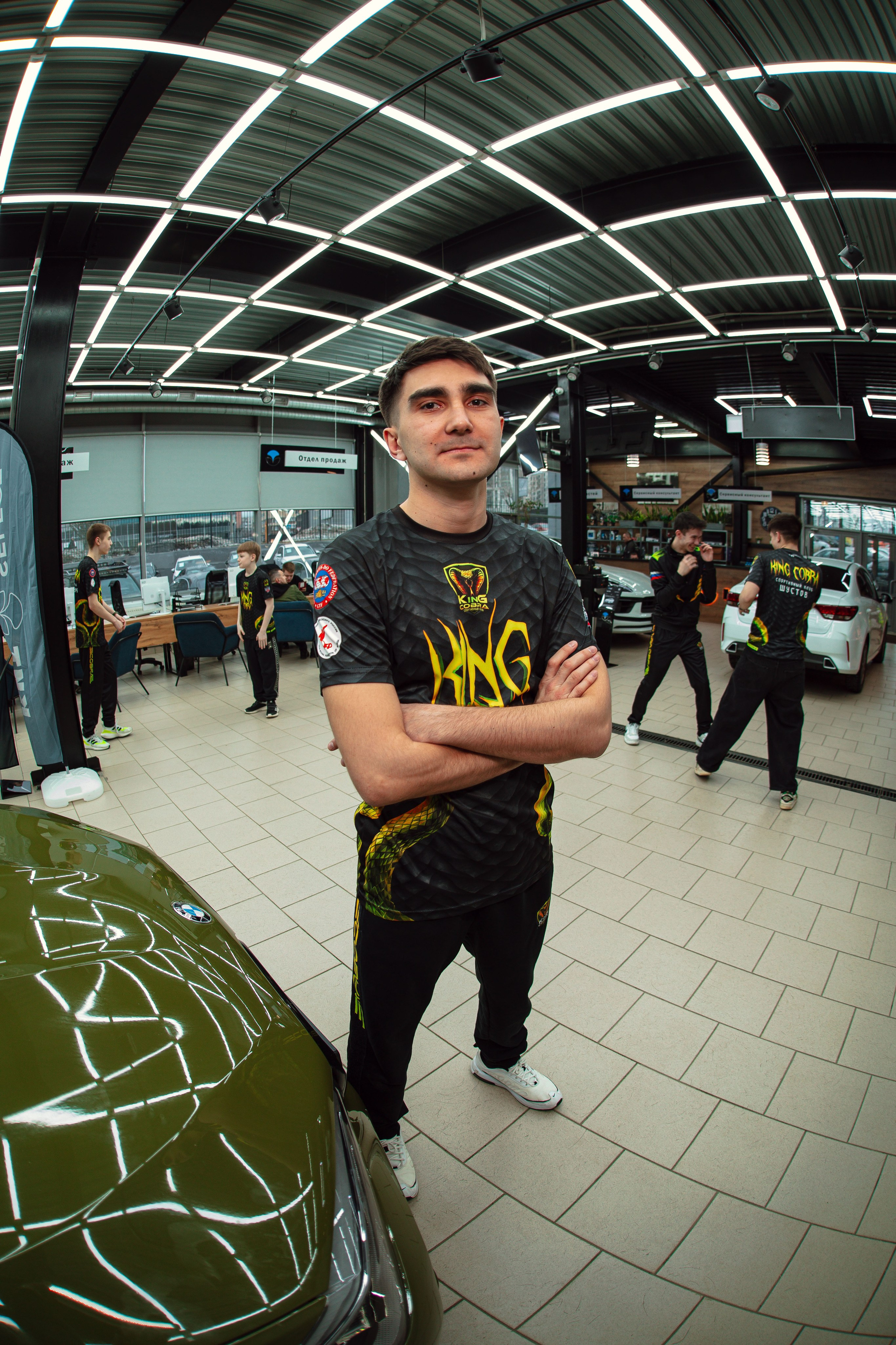 Автосалон КИТ и спортивная команда KINGCobra фотосессия. Бизнес фотограф Ижевск — Назаров Роман