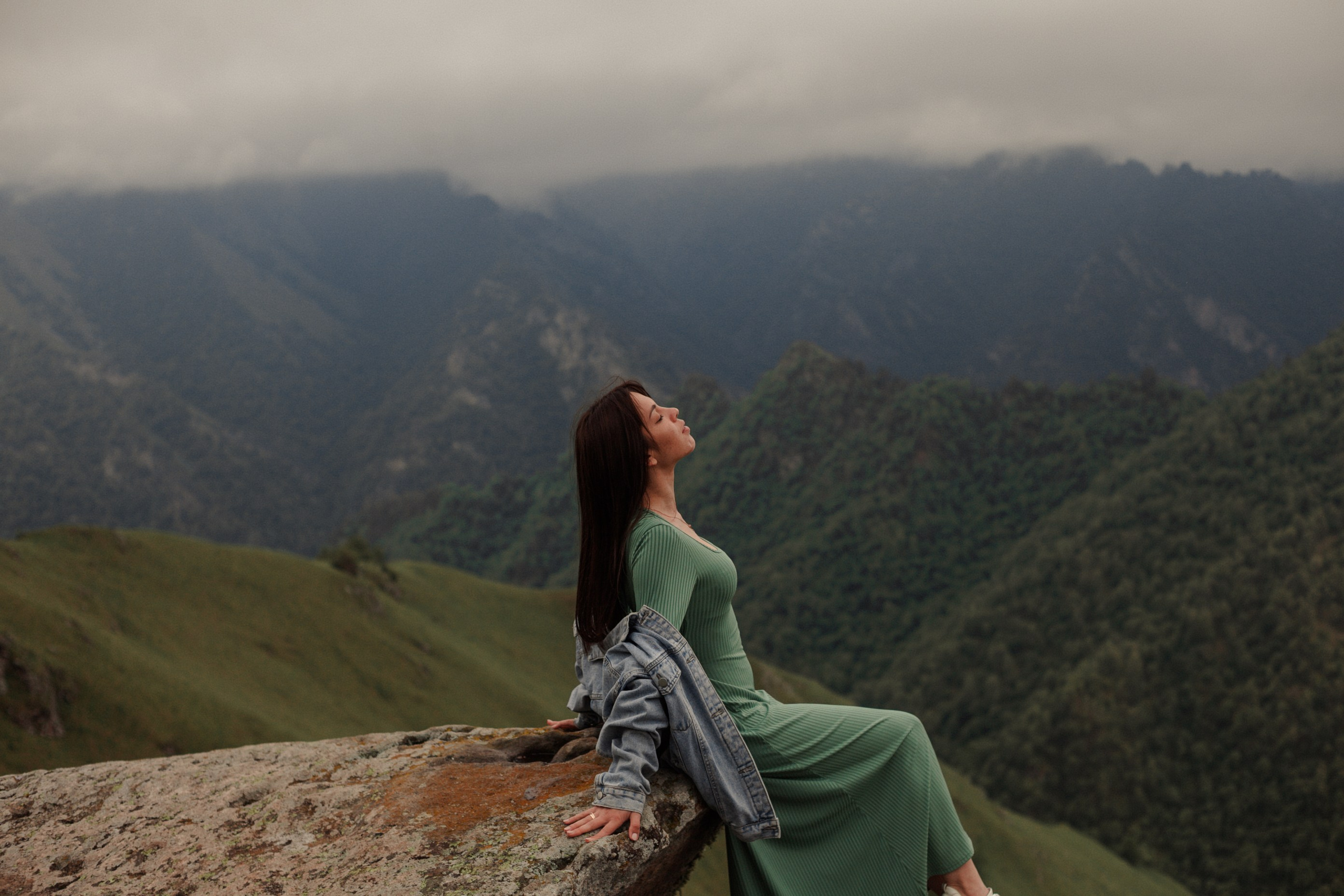 фотосессия в горах· фотограф в горах кавказа· семейная фотосессия в горах· свадебная фотосессия в горах· фотосессия на эльбрусе· фототур в горы· фотограф на природе· фотосъемка в стиле натура· портрет на природе· выездная фотосессия,свадьба в горах,свадебный фотограф в горах,фотограф Домбай,фотограф Архыз,фотограф Эльбрус,фототур в горы,фототур Кавказ