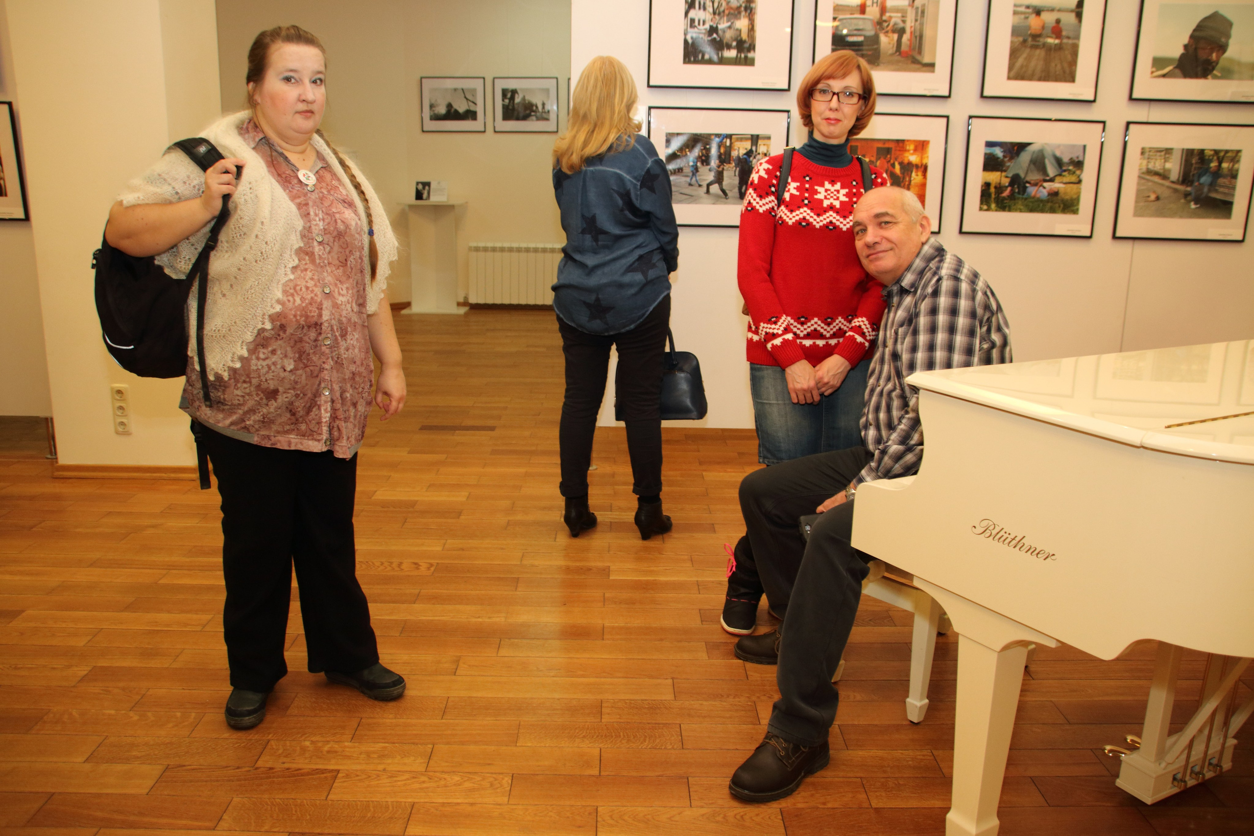 31.01.2017 Выставка «Мужчины о женщинах — женщины о мужчинах. Фотовзгляд.». Фотообъединение Самарского областного отделения Союза журналистов России