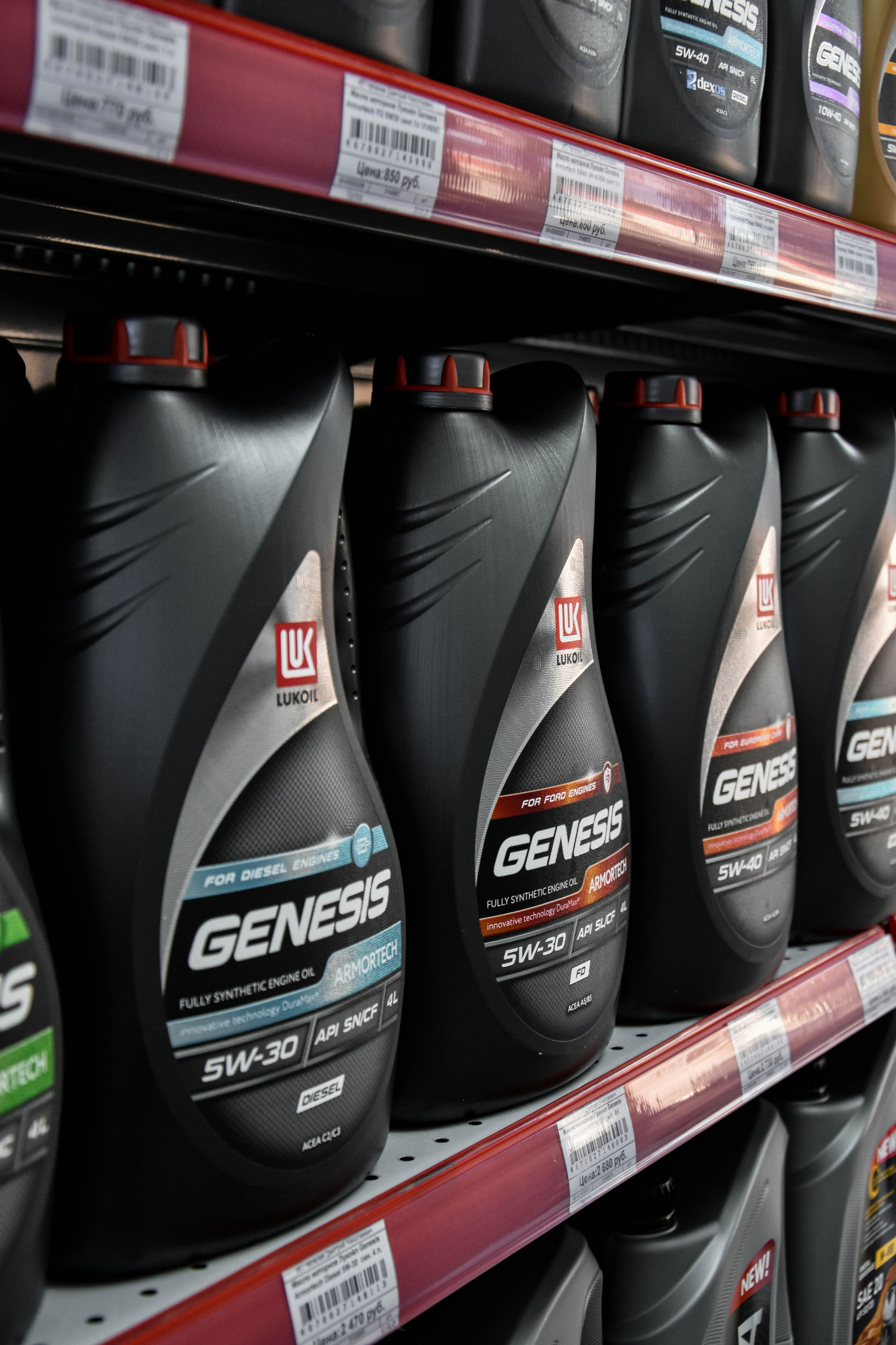 Салон запчастей. Женский фотограф в Людиново и Киров