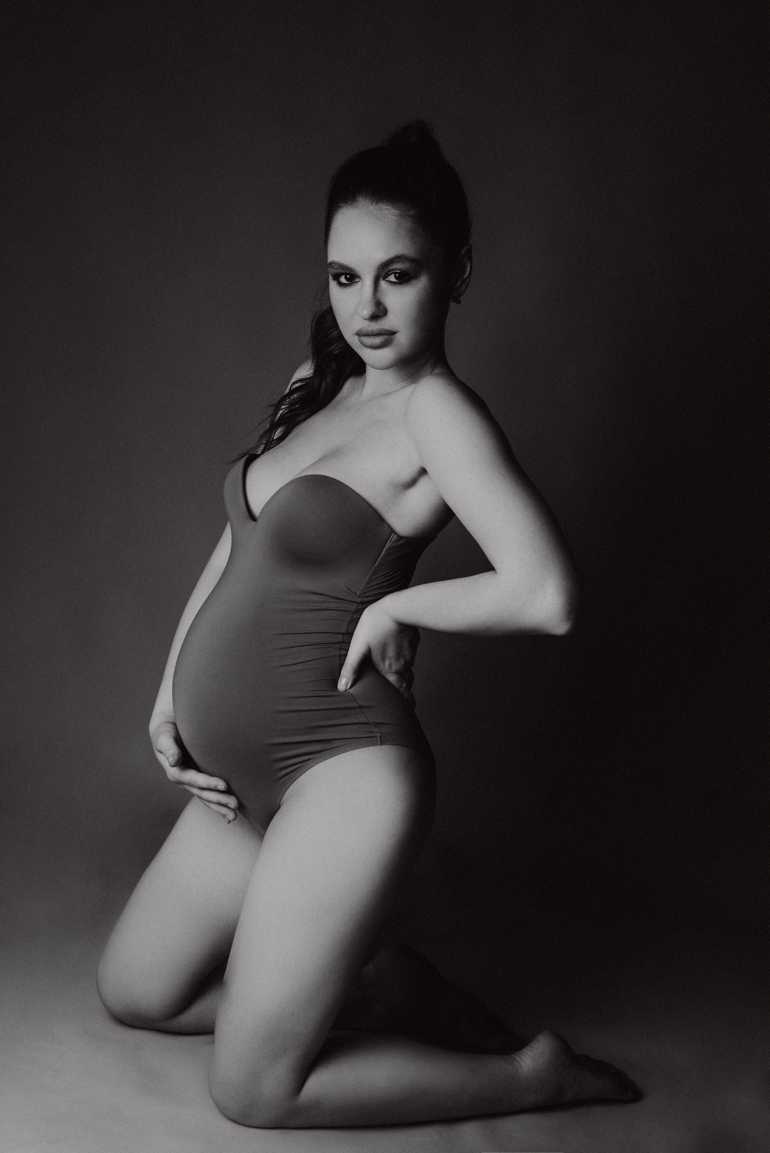 Фотосессия беременности в Кургане. Свадебный и семейный фотограф Любава в Кургане