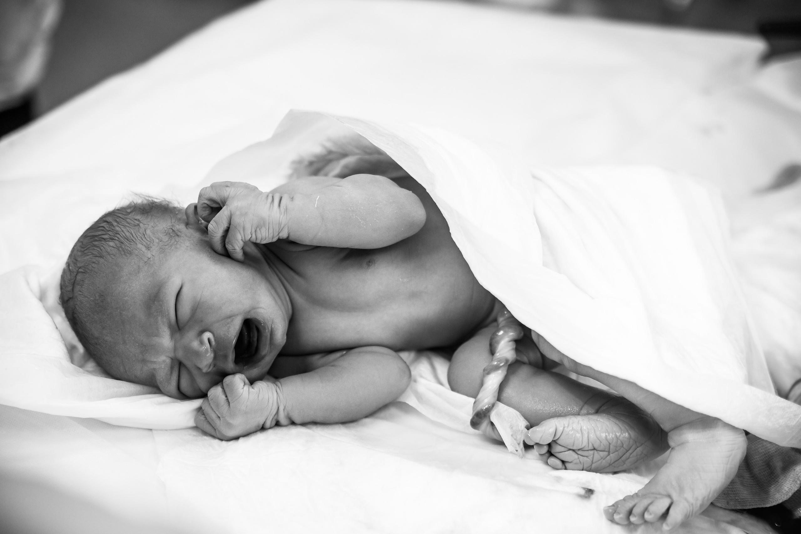 Полина. Фотосъёмки в роддоме. Семейный фотограф в Калуге Ирина Ушакова. Фотограф на роды