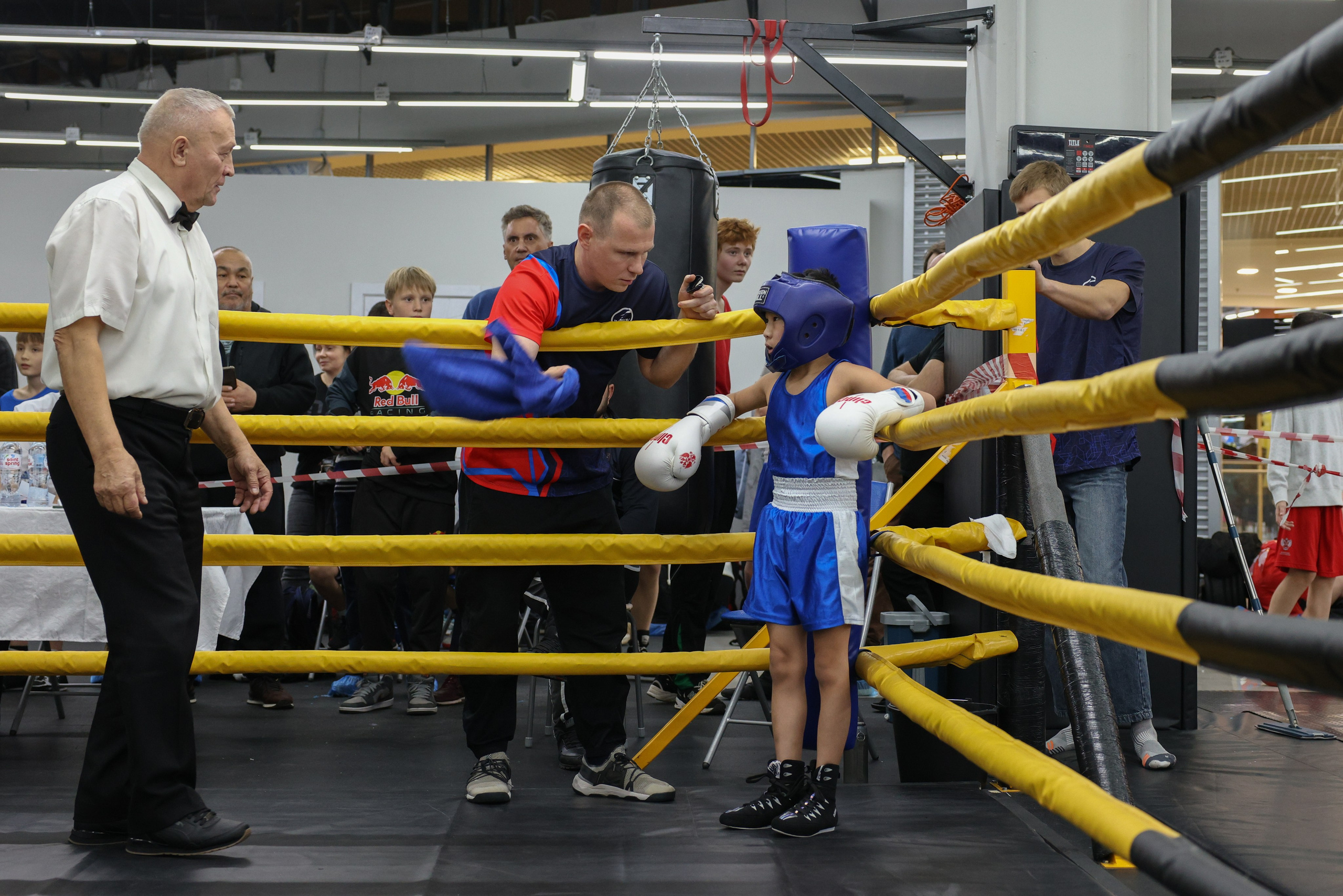 Открытый ринг «кубок ООО «ТЭК НеваСпецТяж». Фотограф Александр Заломаев
