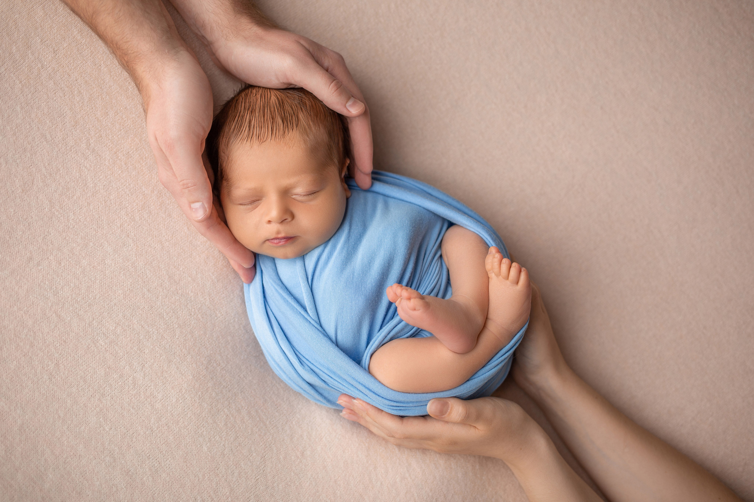 Ньюборн мальчики. Фотограф новорожденных, семейный, детский фотограф в Москве и Московской области
