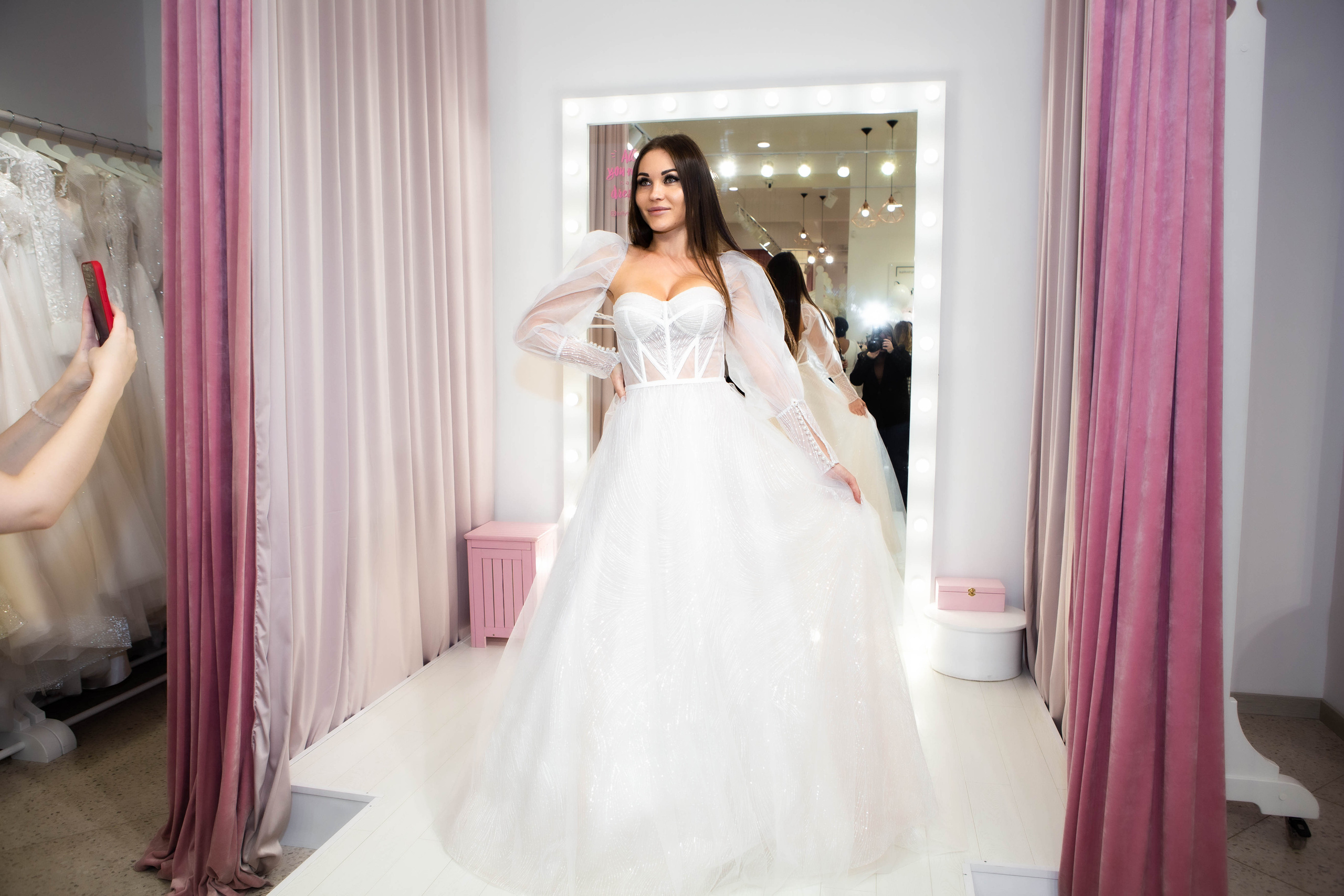 Jully Bride | 10 лет | свадебный магазин. Фотограф Абакумова Анастасия