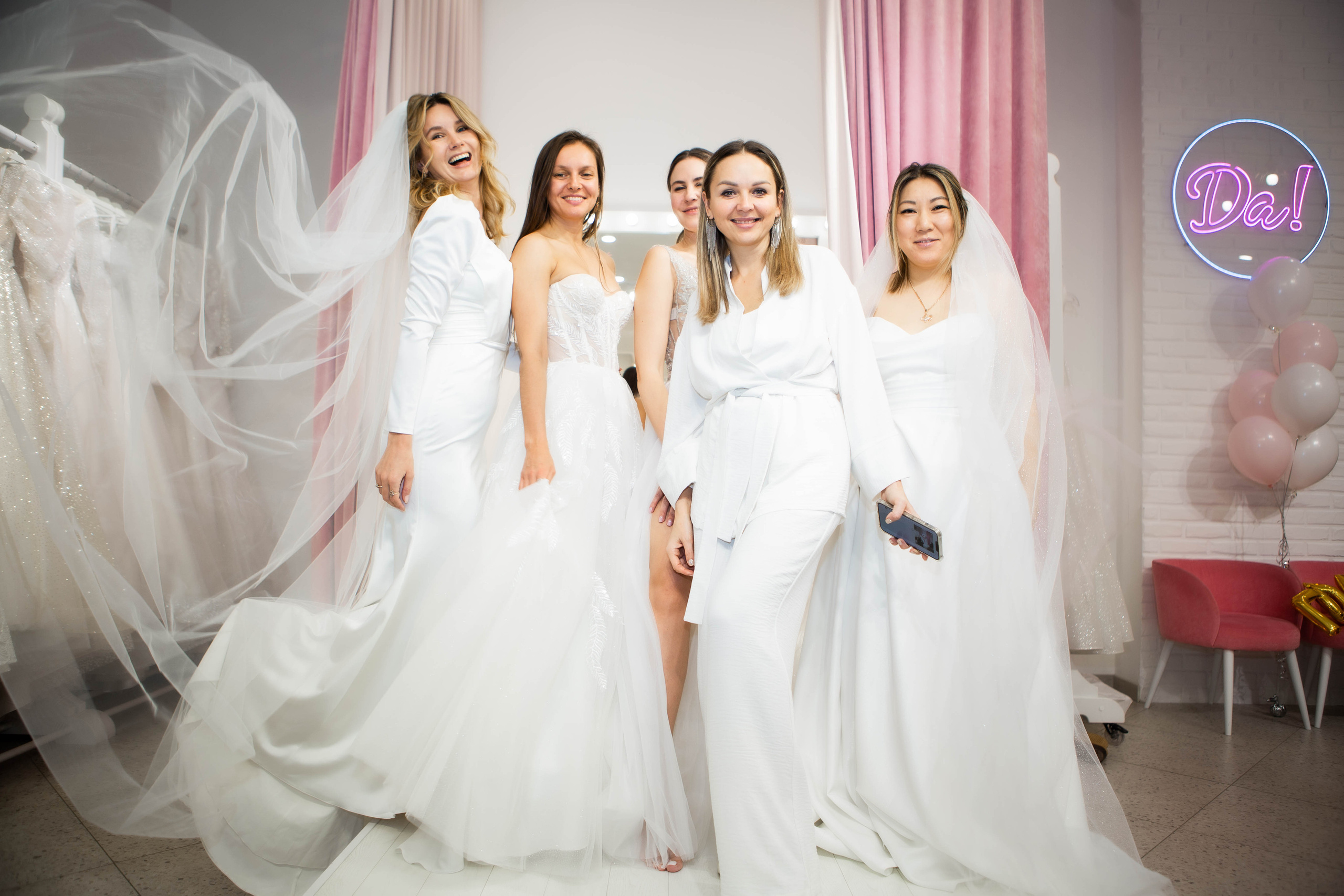 Jully Bride | 10 лет | свадебный магазин. Фотограф Абакумова Анастасия