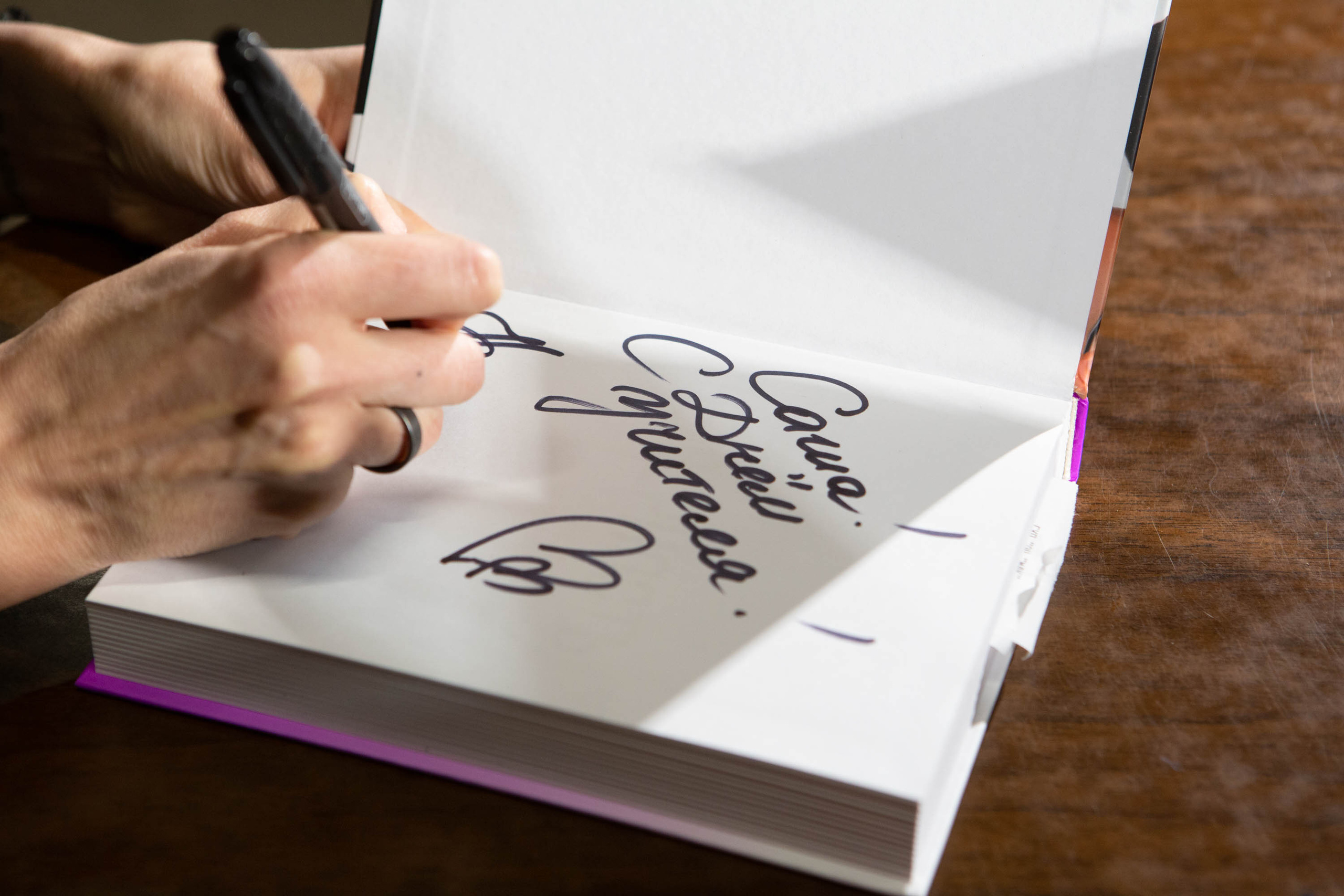 Наталья Краснова | презентация книги [НЕ] ВЕРНОСТЬ. Фотограф Абакумова Анастасия