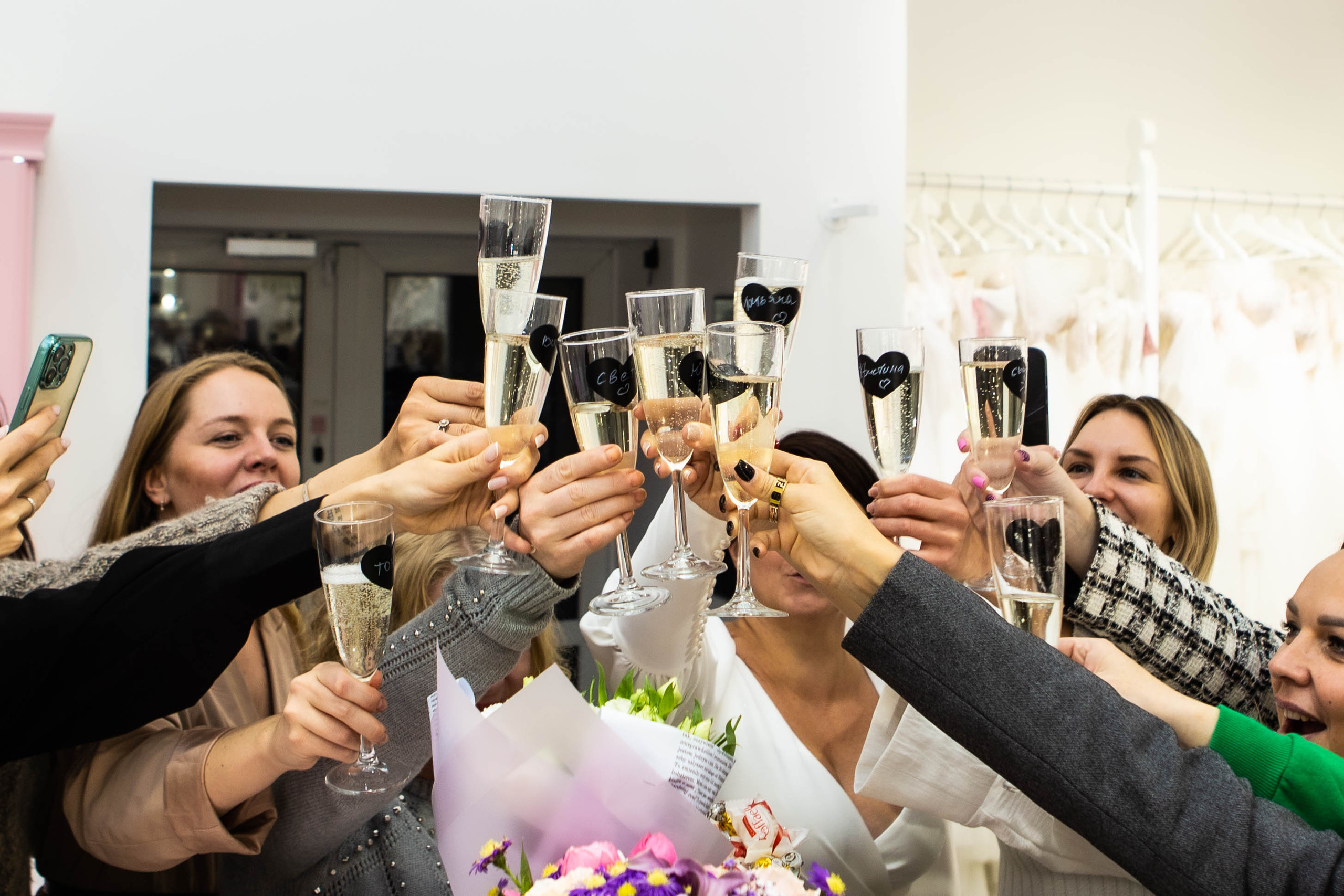 Jully Bride | 10 лет | свадебный магазин. Фотограф Абакумова Анастасия