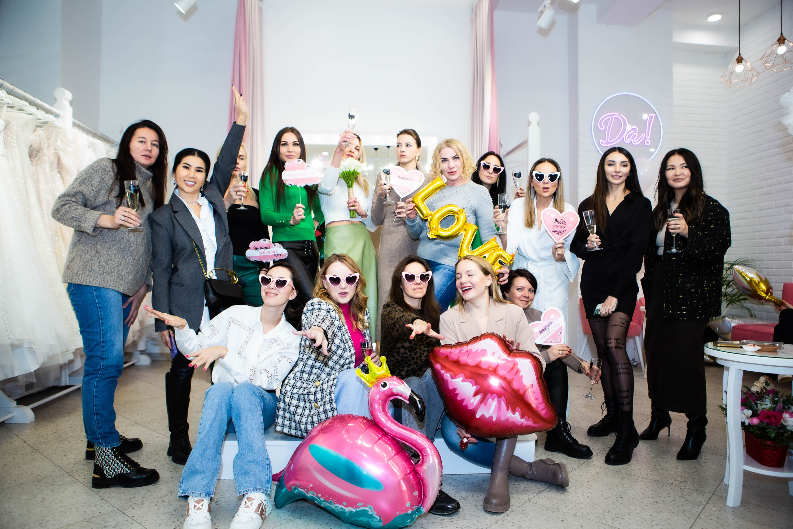 Jully Bride | 10 лет | свадебный магазин. Фотограф Абакумова Анастасия