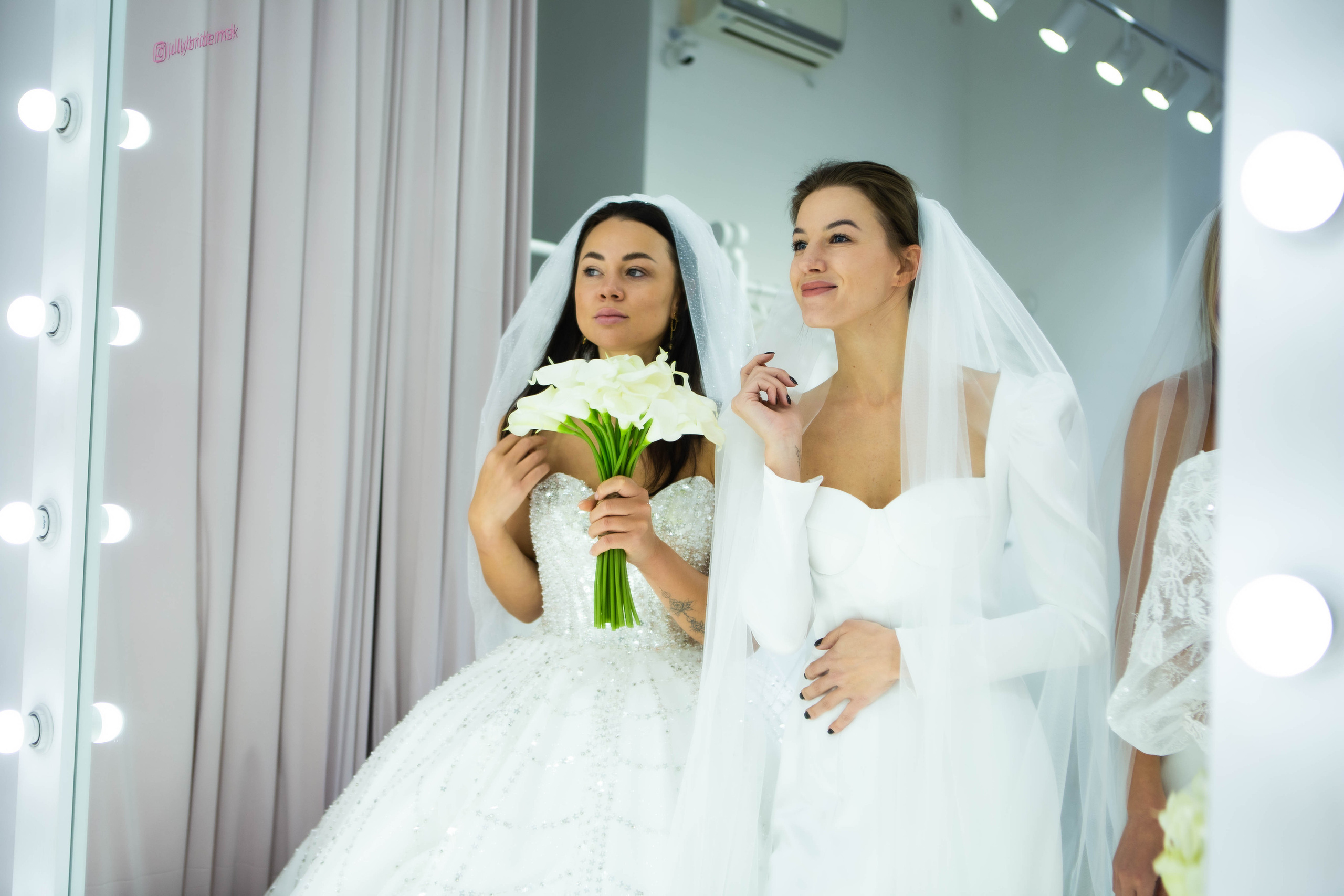 Jully Bride | 10 лет | свадебный магазин. Фотограф Абакумова Анастасия